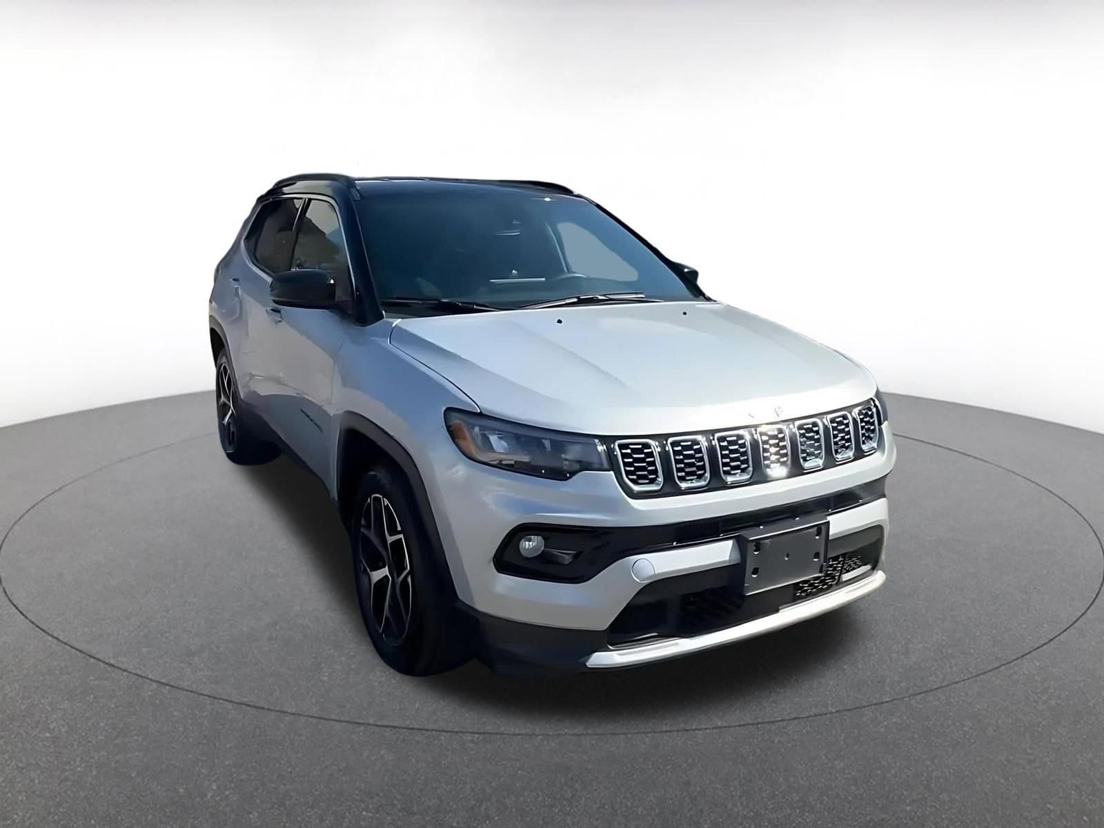 Thumbnail: 2025 Jeep Compass - 3