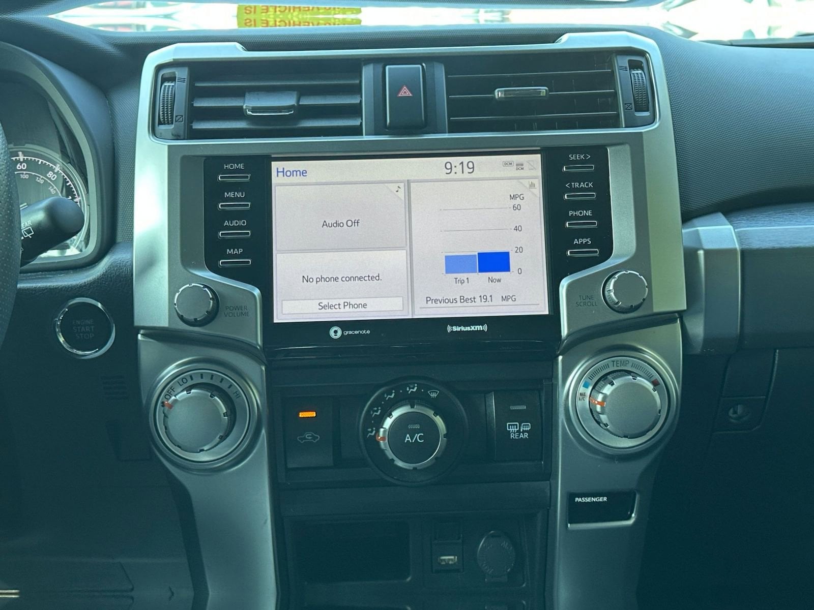 Thumbnail: 2024 Toyota 4Runner - 18