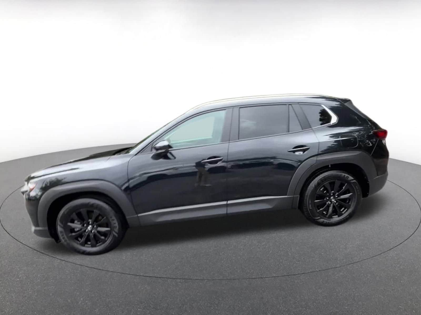 Thumbnail: 2025 Mazda CX-50 - 9
