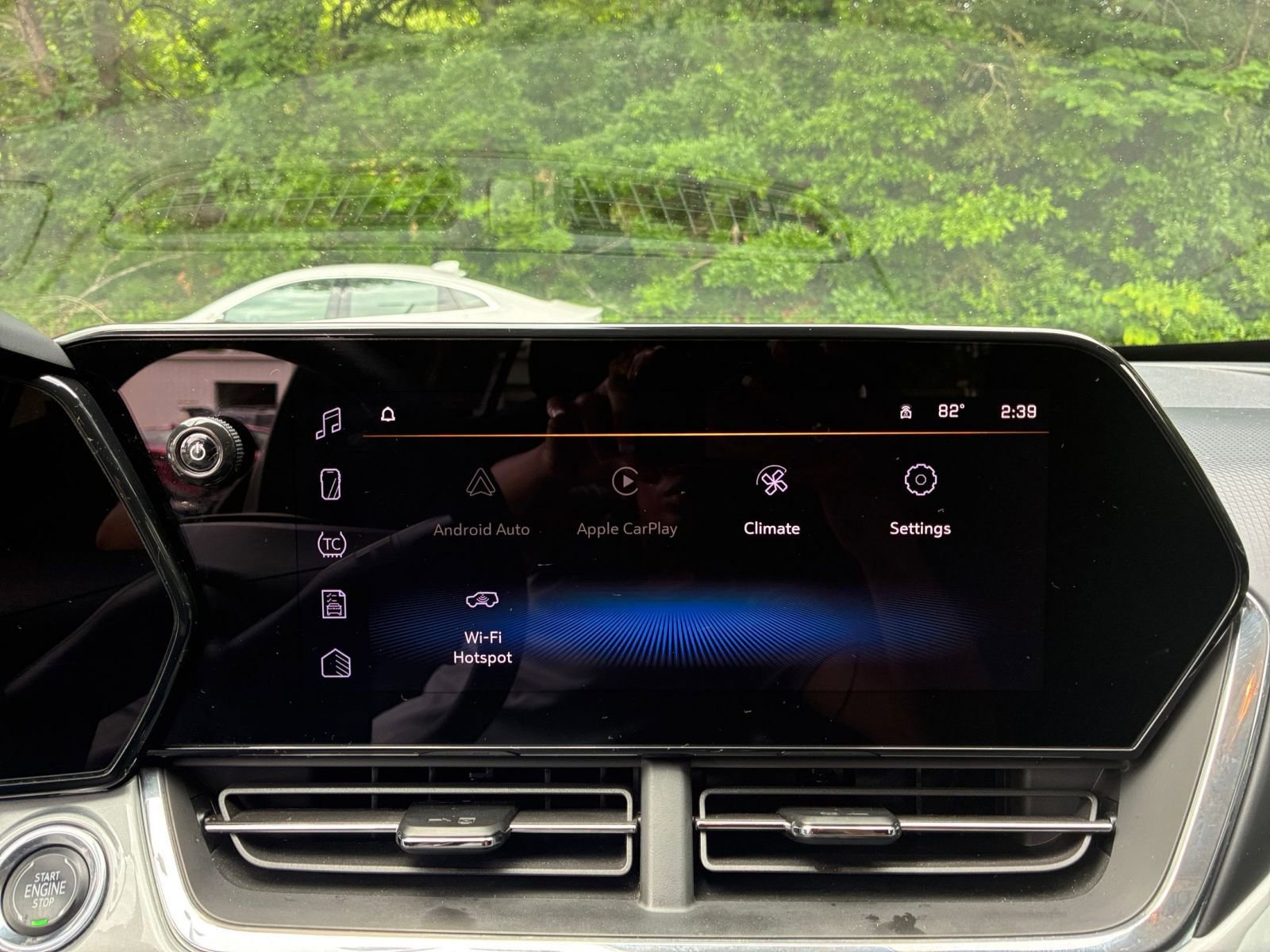 Thumbnail: 2025 Chevrolet Trax - 22
