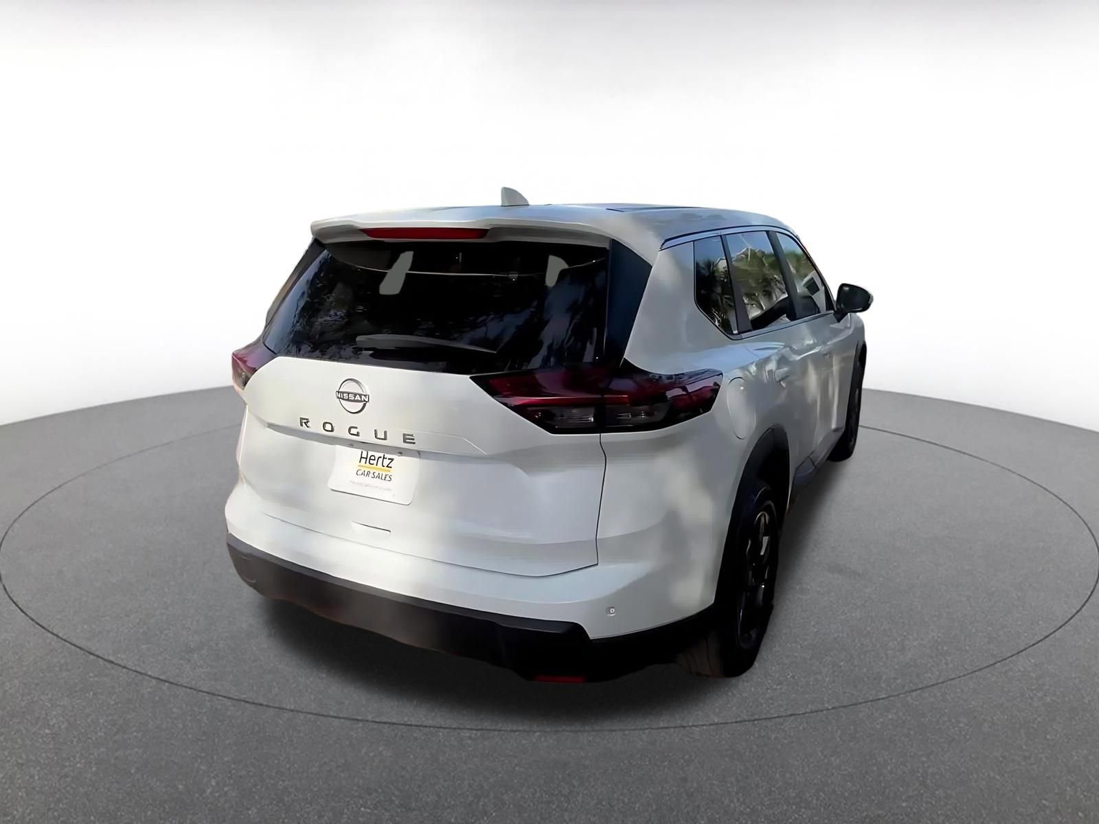 Thumbnail: 2025 Nissan Rogue - 14