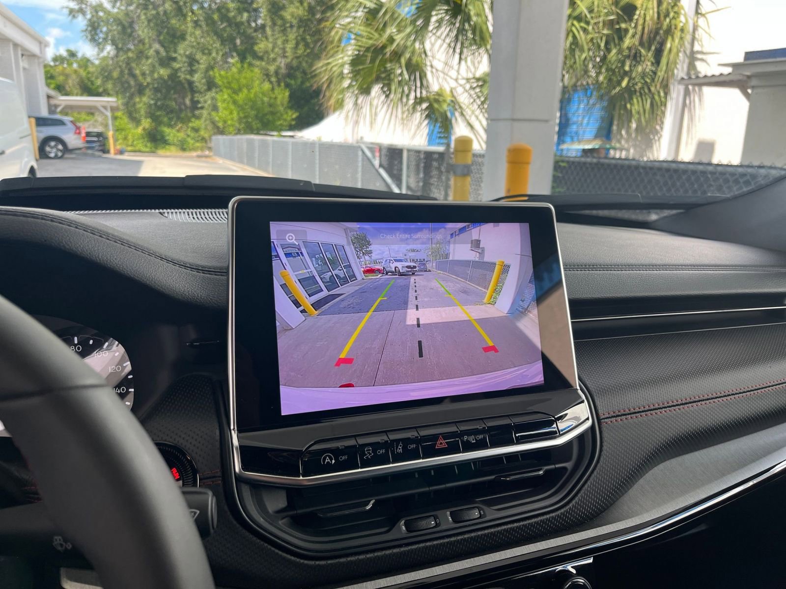 Thumbnail: 2025 Jeep Compass - 17