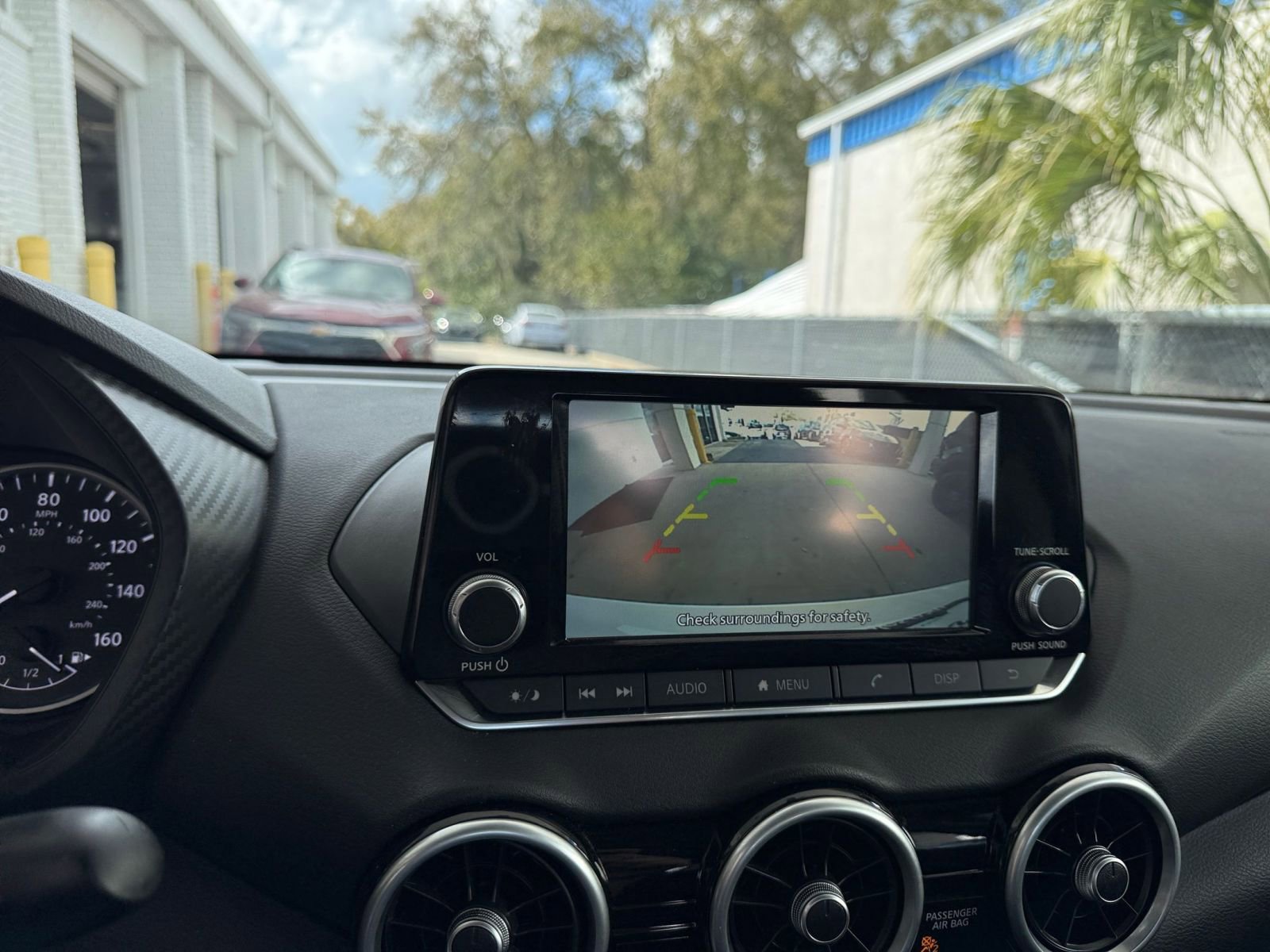 Thumbnail: 2025 Nissan Sentra - 22