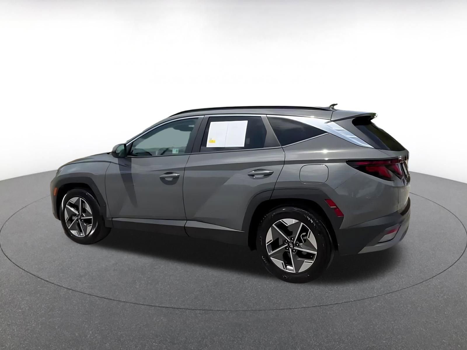 Thumbnail: 2025 Hyundai Tucson - 10