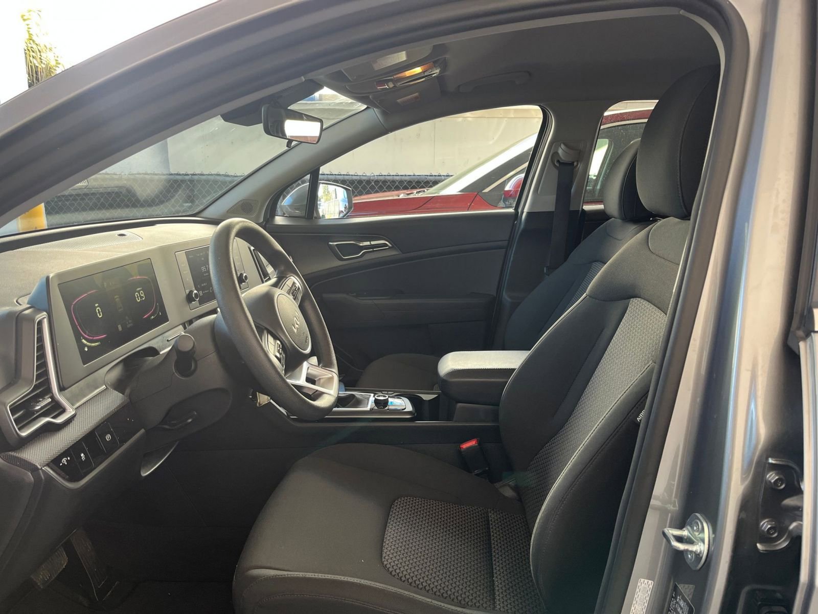 Thumbnail: 2025 Kia Sportage - 27