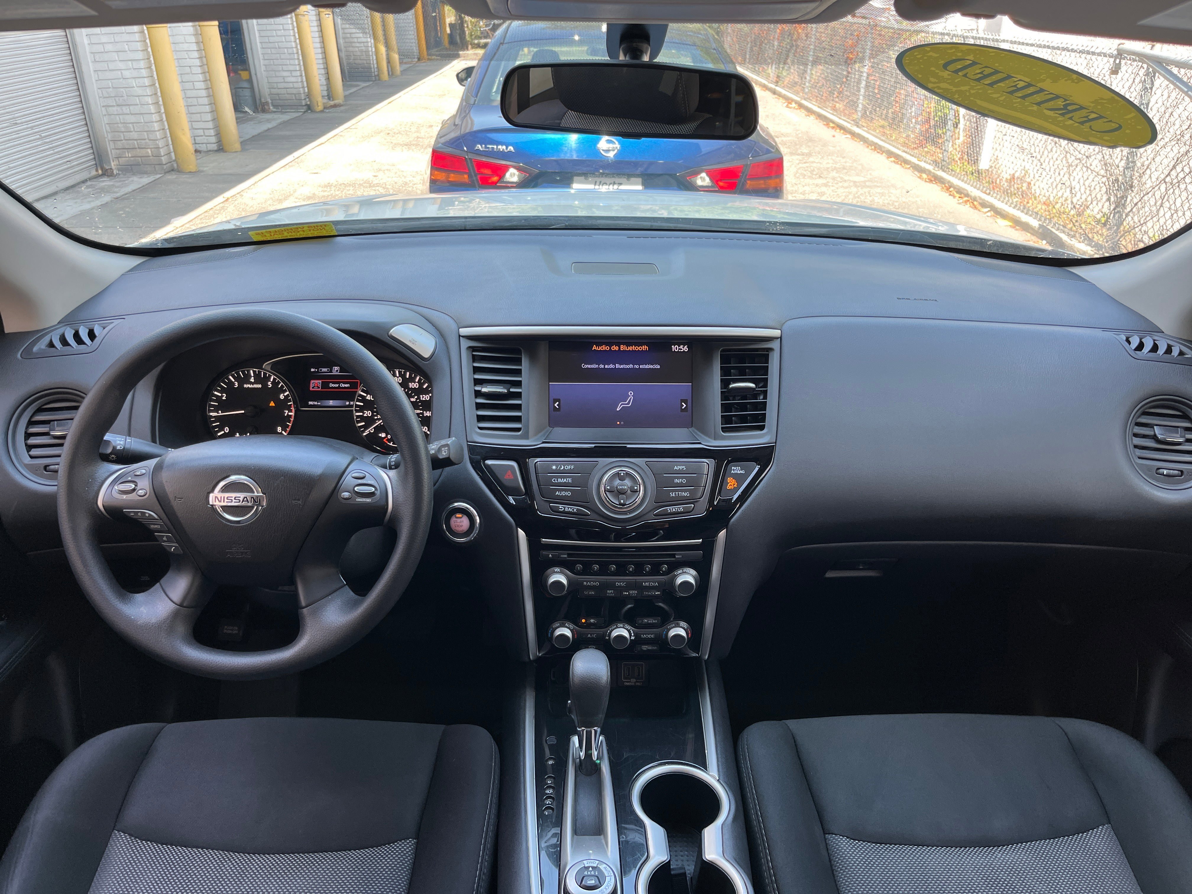 2018 Nissan Pathfinder S 32