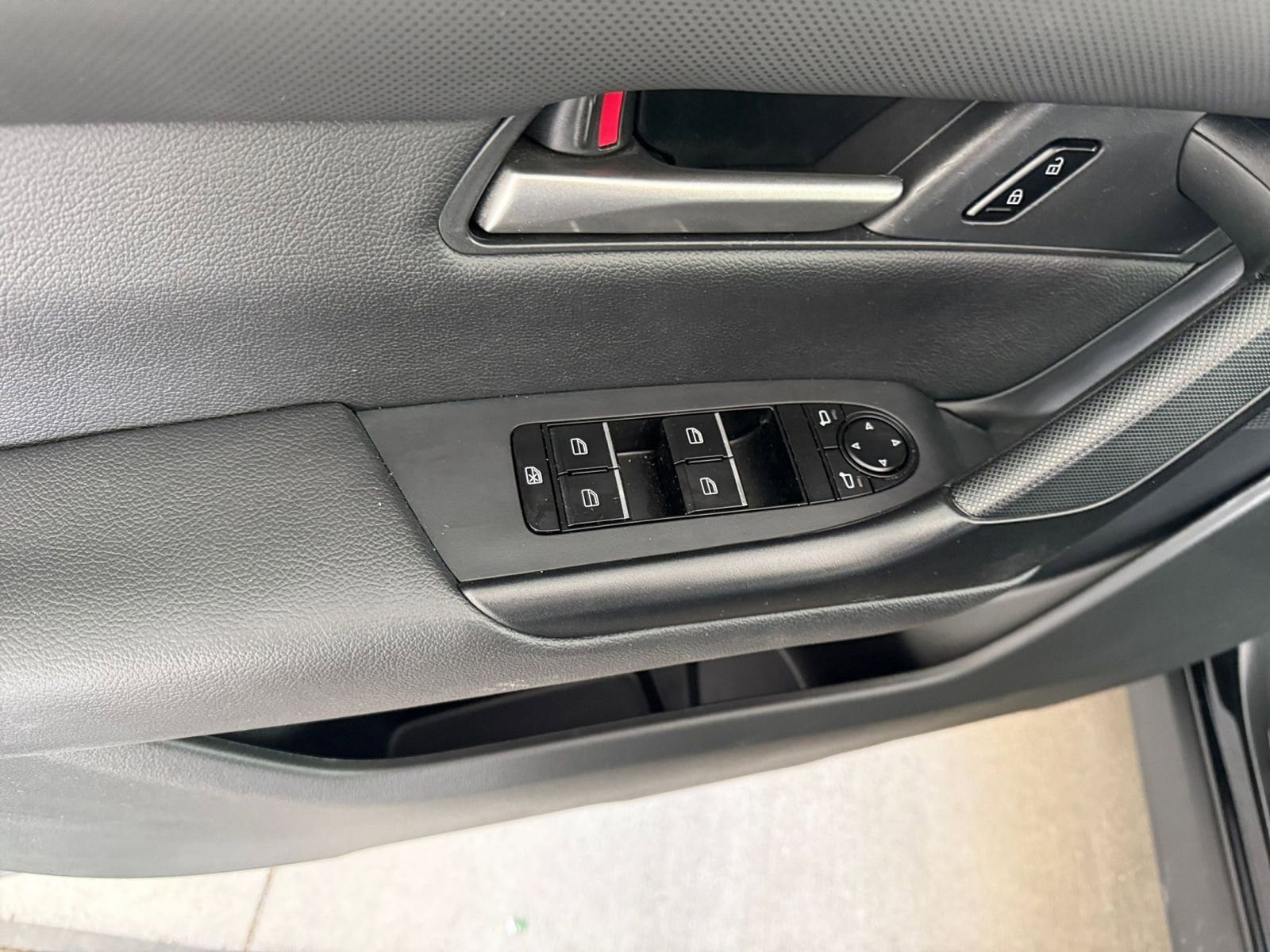 Thumbnail: 2025 Mazda CX-50 - 20