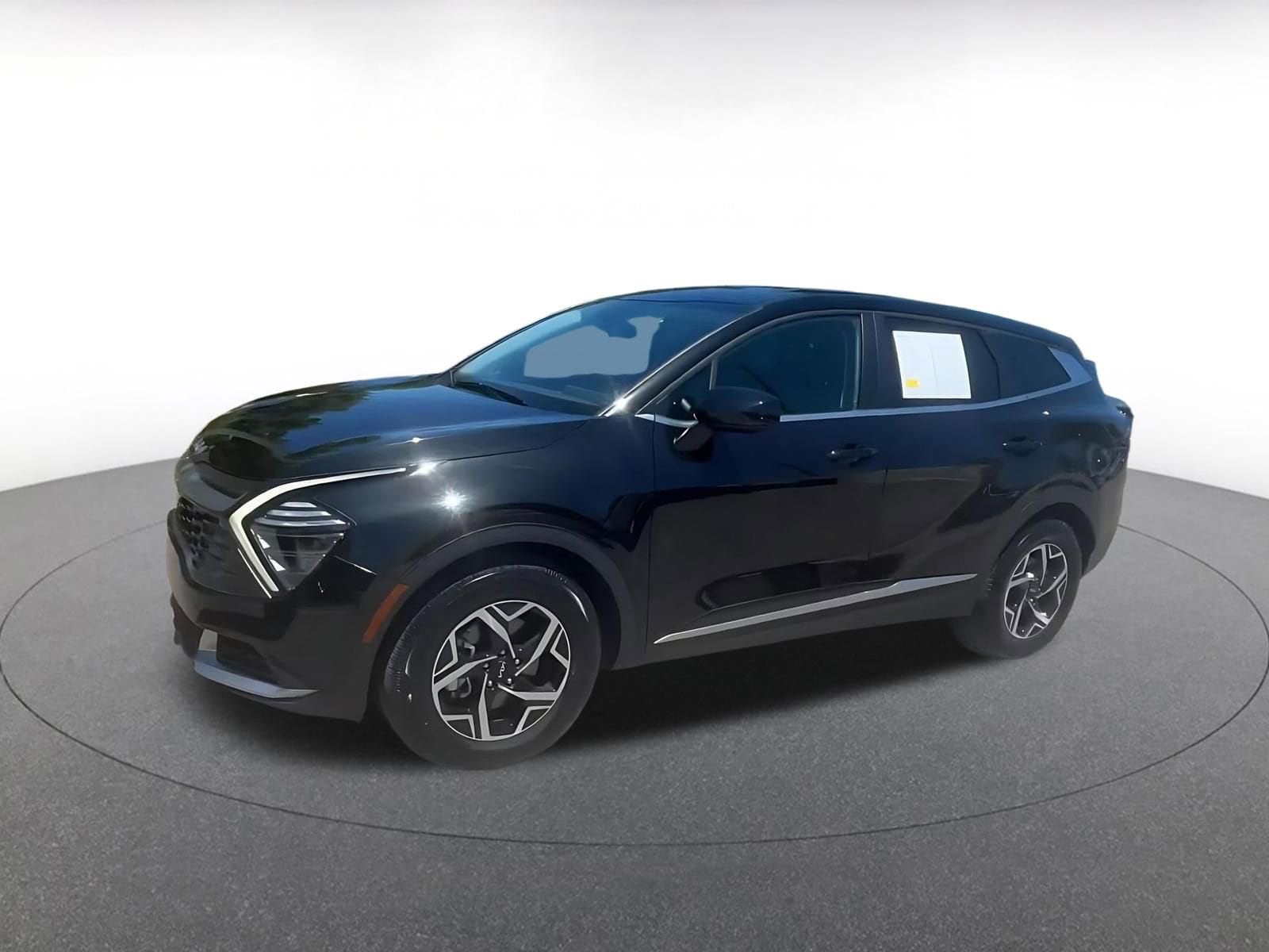 Thumbnail: 2025 Kia Sportage - 8