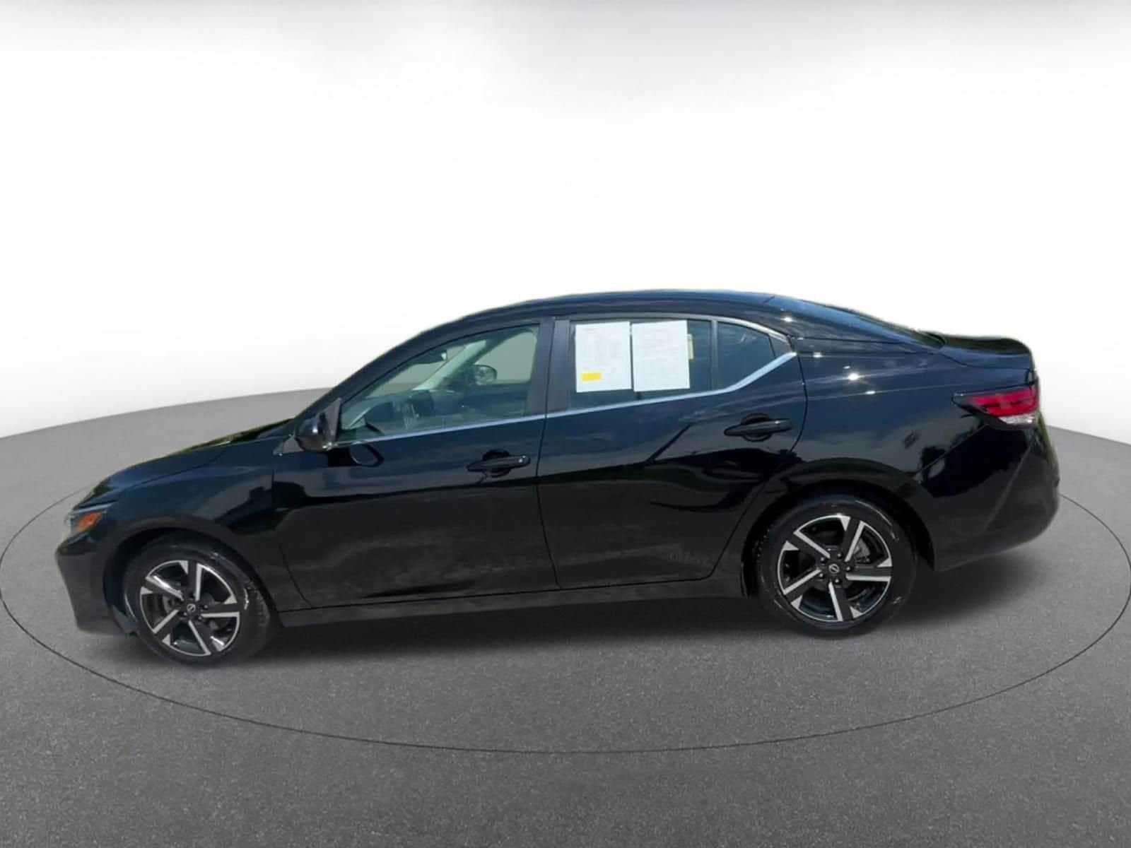 Thumbnail: 2024 Nissan Sentra - 8