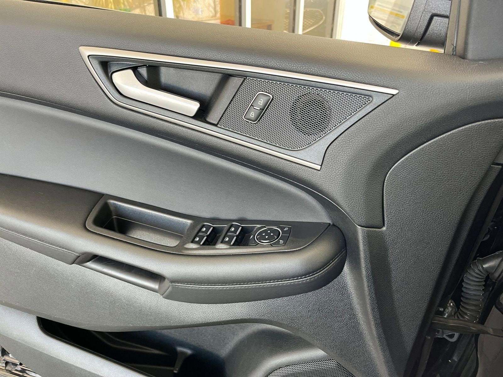 2024 Ford Edge SEL 20