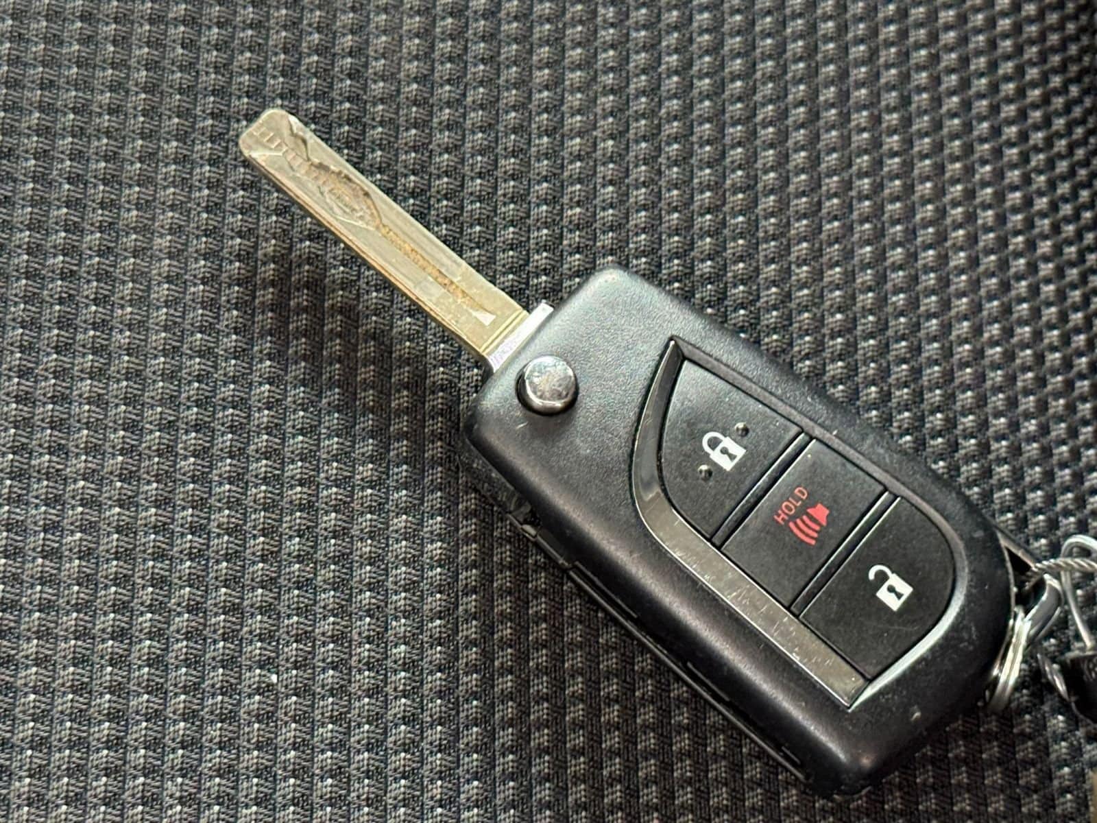 Thumbnail: 2025 Toyota RAV4 - 22