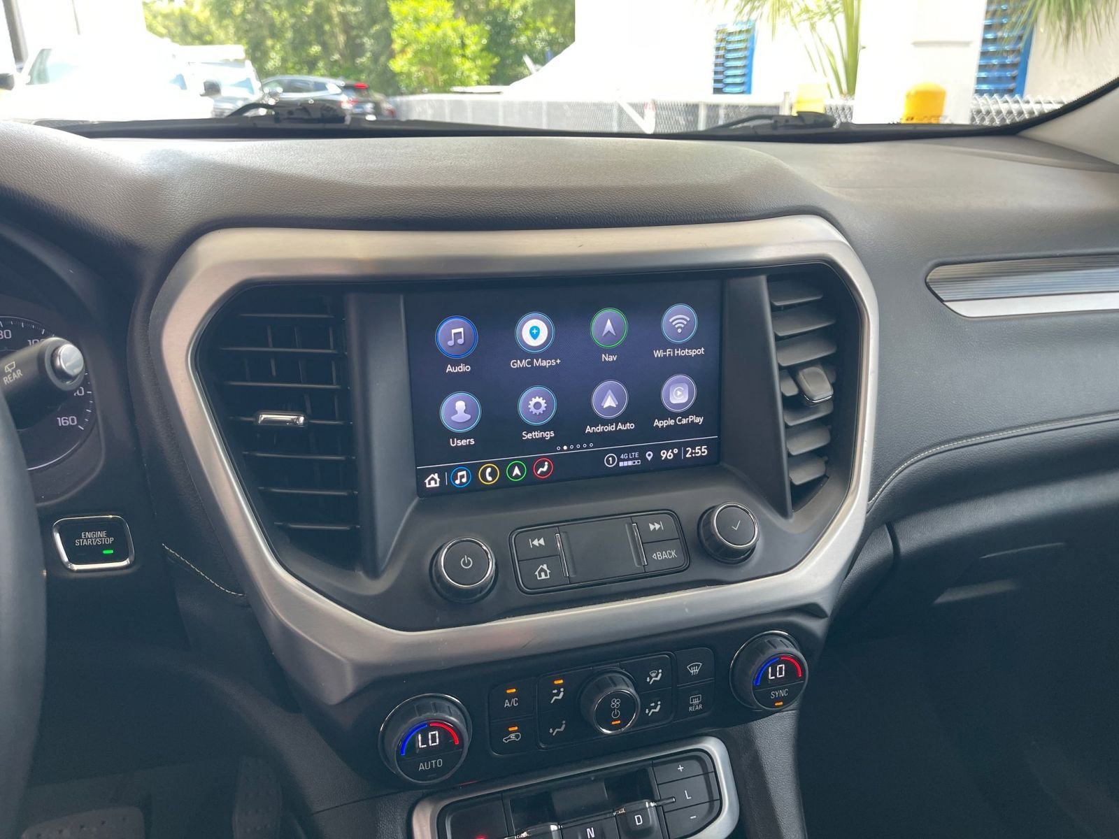 Thumbnail: 2023 GMC Acadia - 18