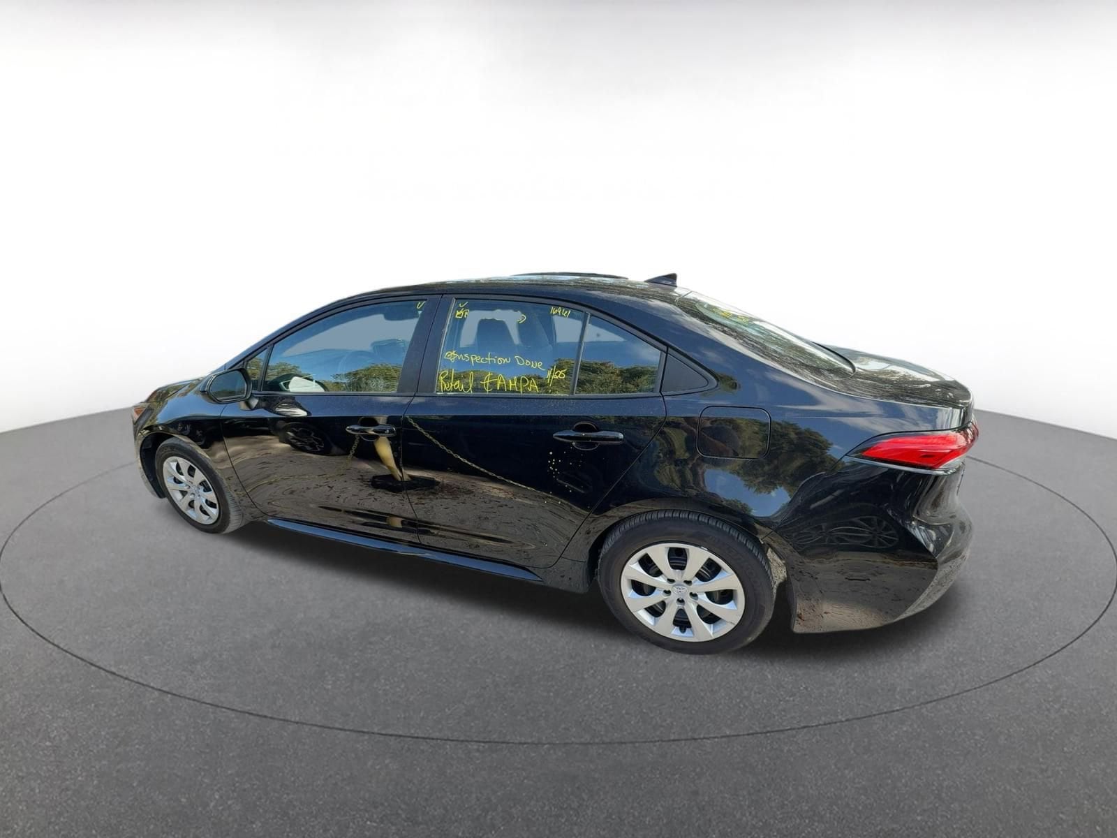 Thumbnail: 2025 Toyota Corolla - 5