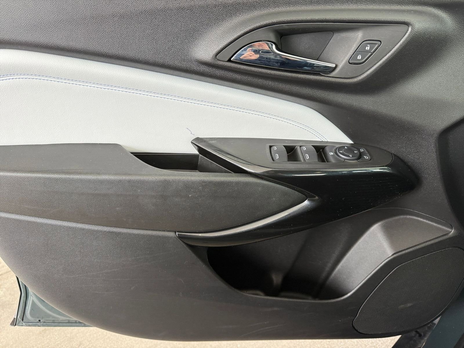 Thumbnail: 2025 Chevrolet Trax - 18