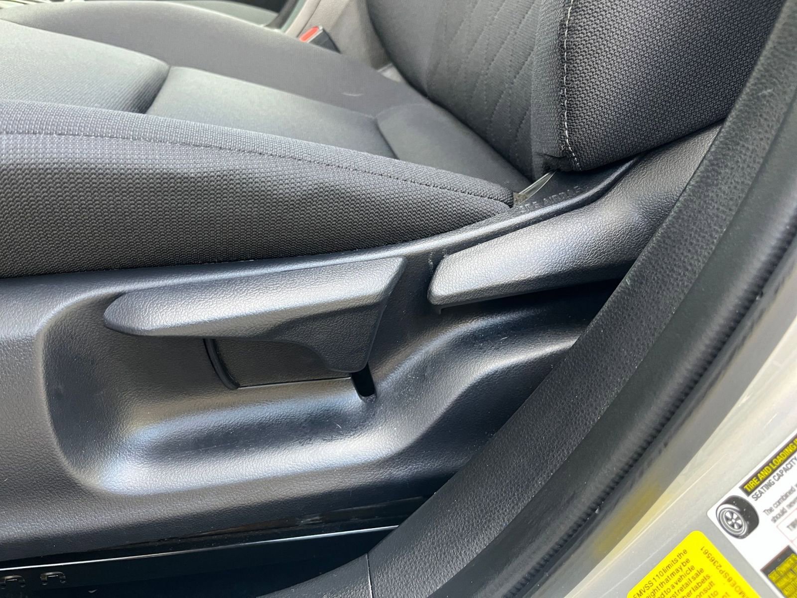 Thumbnail: 2025 Toyota Corolla - 23