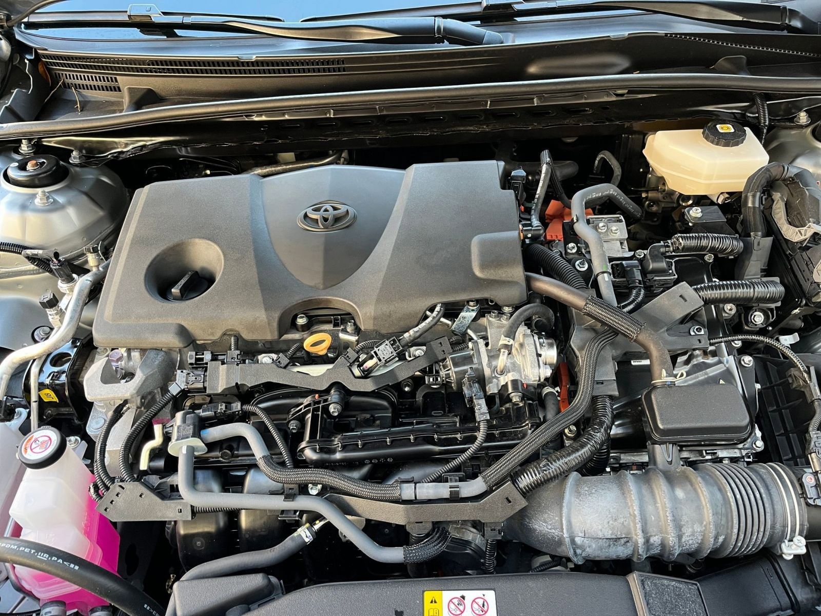 Thumbnail: 2025 Toyota Camry - 32