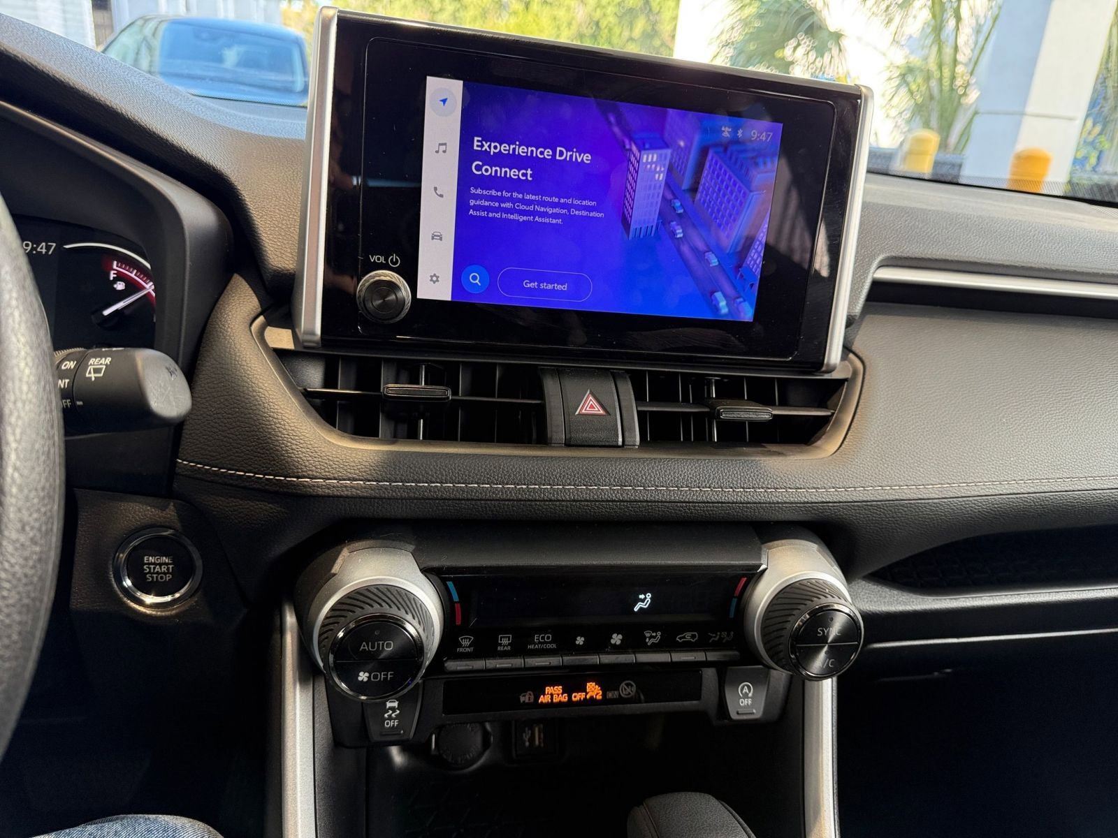 Thumbnail: 2025 Toyota RAV4 - 18