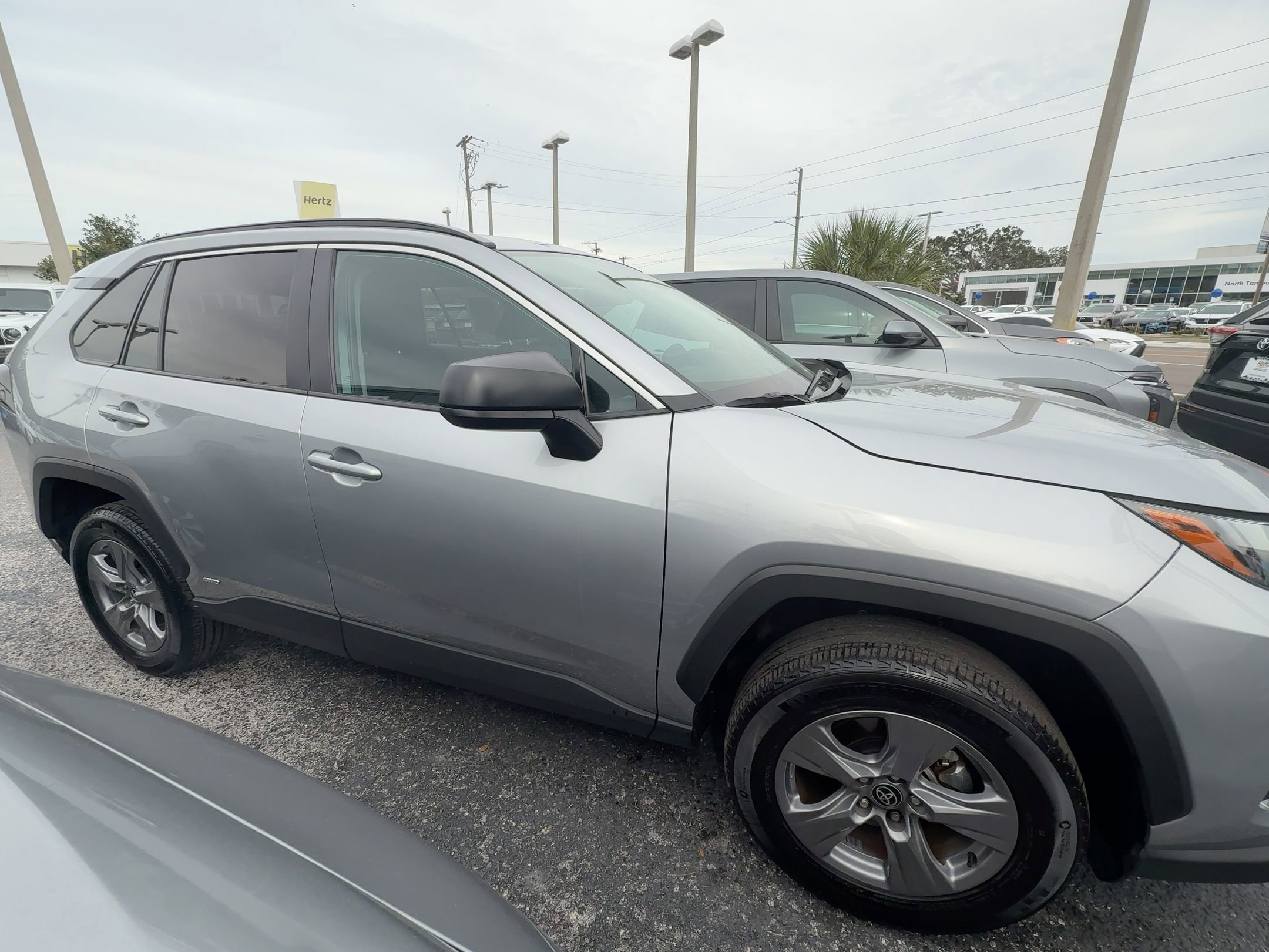 Thumbnail: 2025 Toyota RAV4 - 9