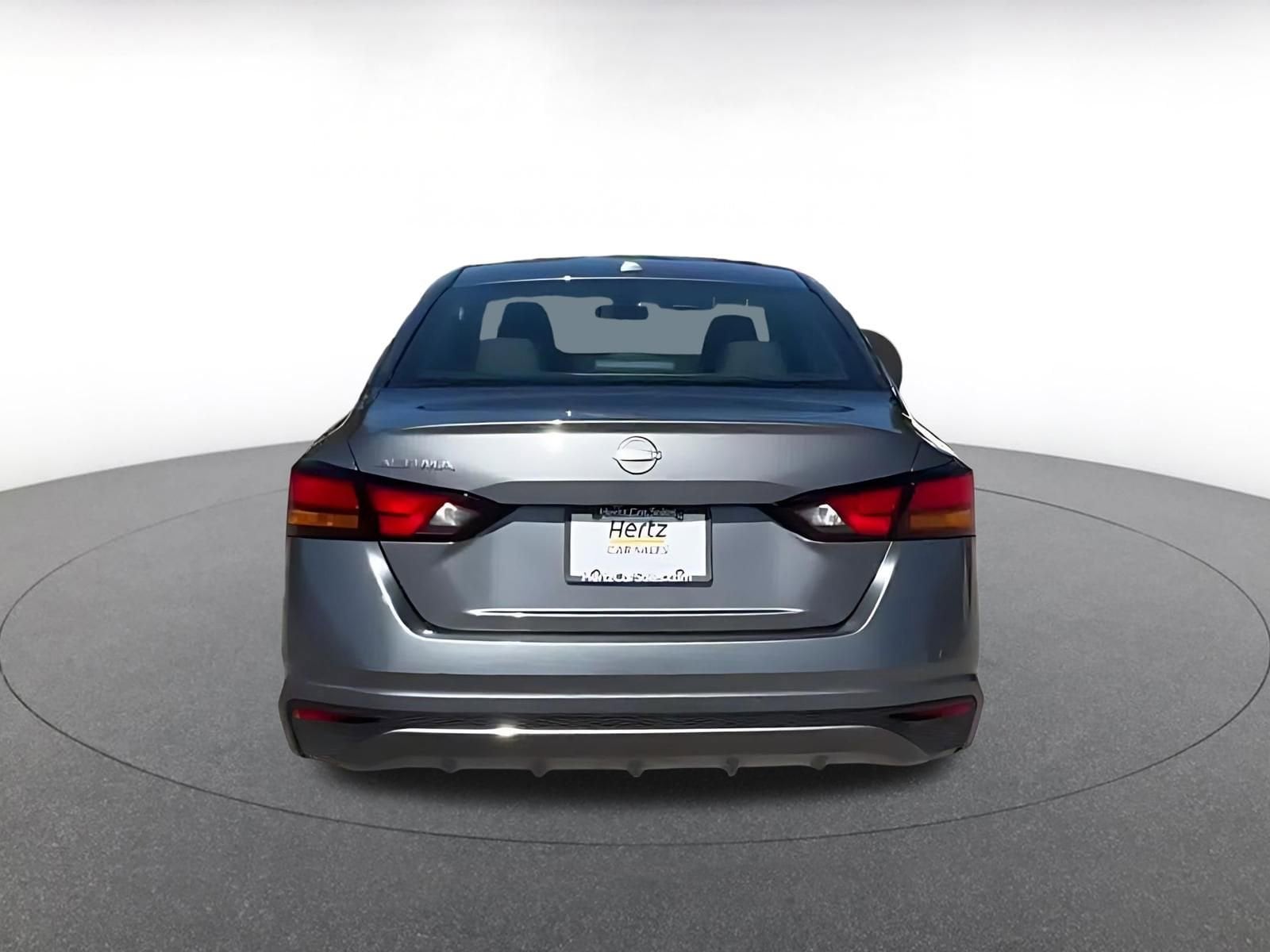 Thumbnail: 2025 Nissan Altima - 12