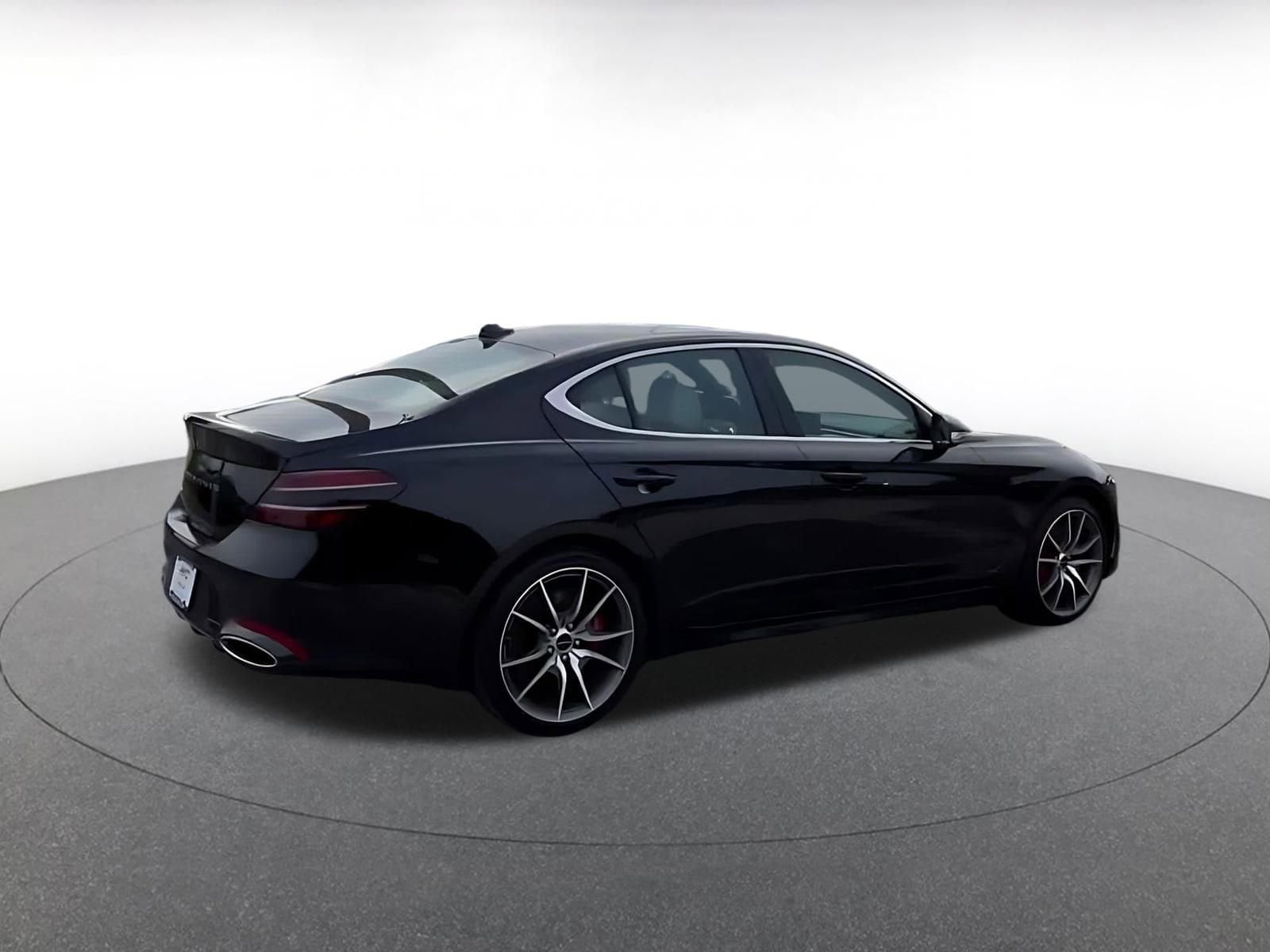 Thumbnail: 2025 Genesis G70 - 14