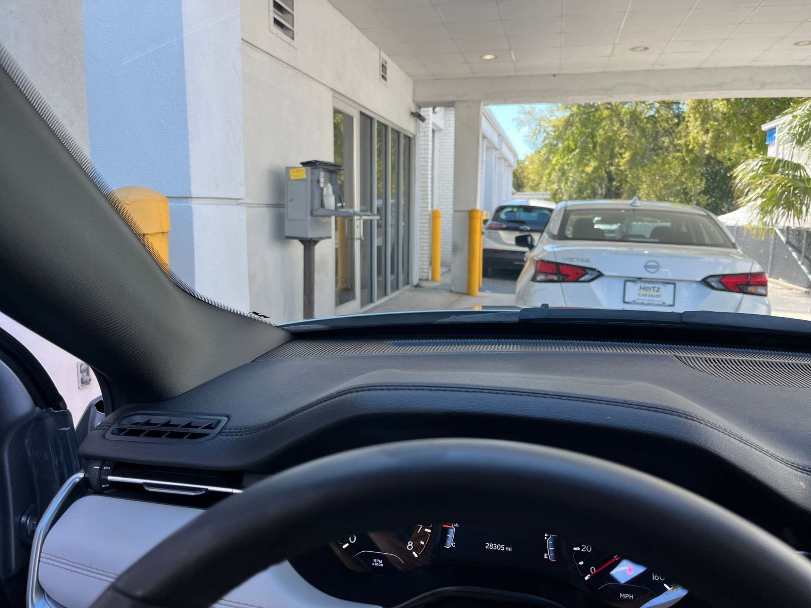 Thumbnail: 2025 Jeep Compass - 34