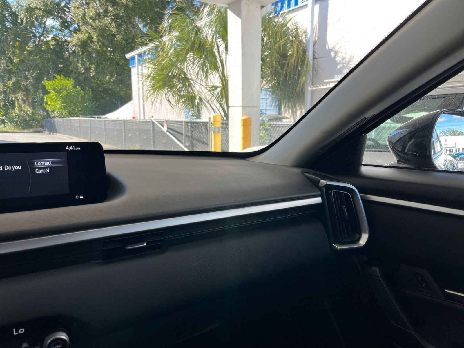 Thumbnail: 2025 Mazda CX-50 - 35