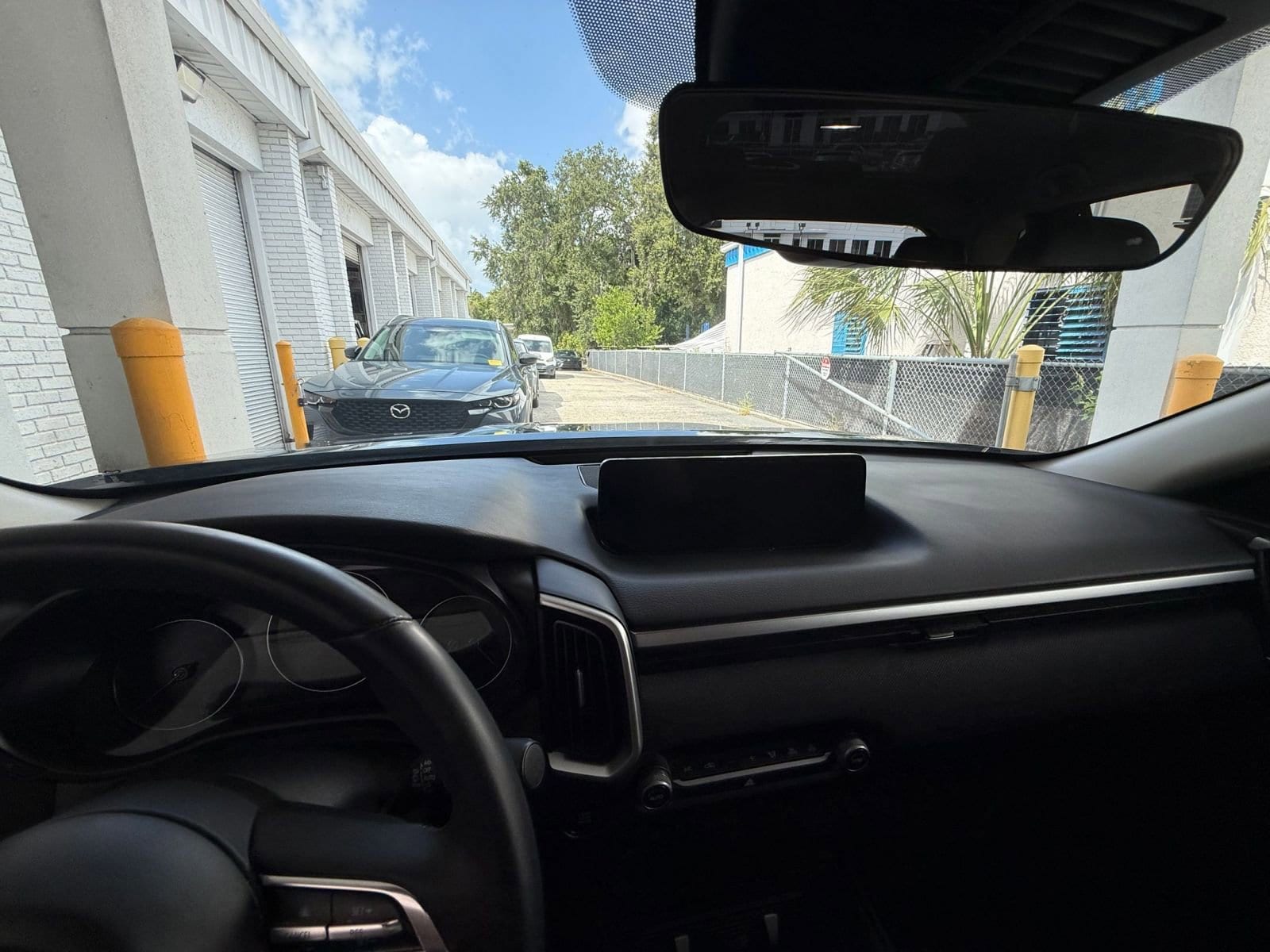 Thumbnail: 2025 Mazda CX-50 - 33