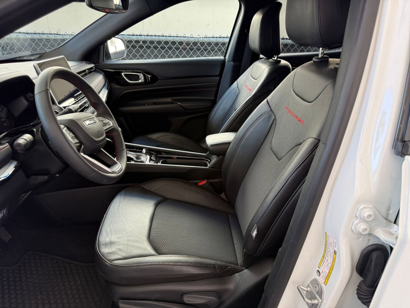 Thumbnail: 2025 Jeep Compass - 27