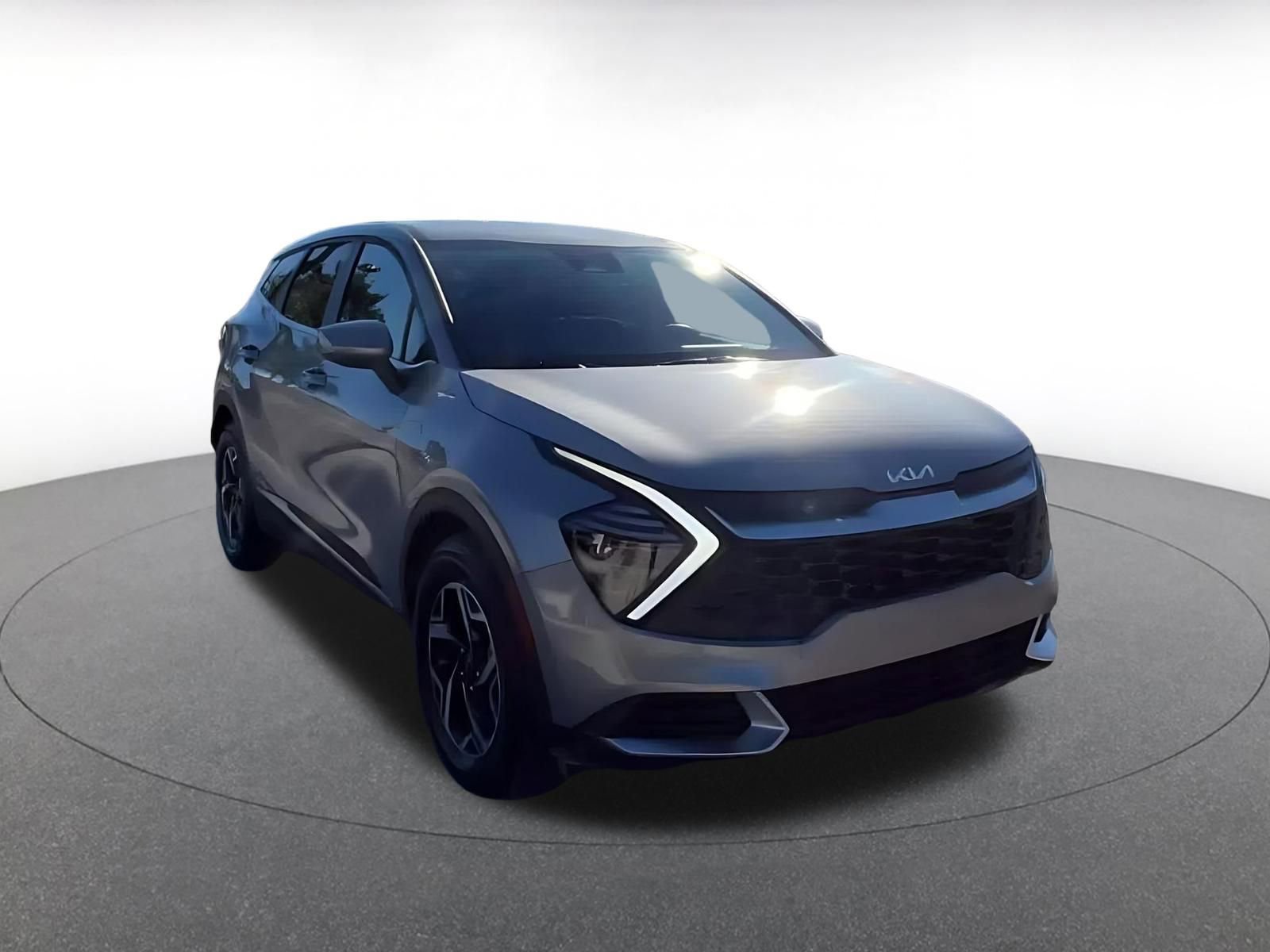 Thumbnail: 2025 Kia Sportage - 3