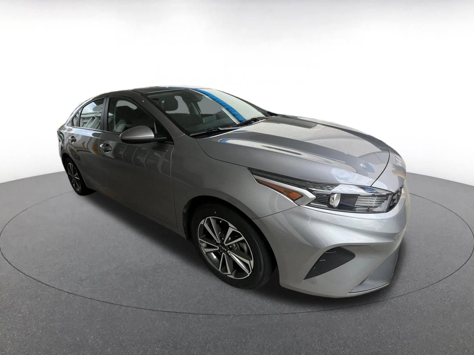 Thumbnail: 2024 Kia Forte - 1
