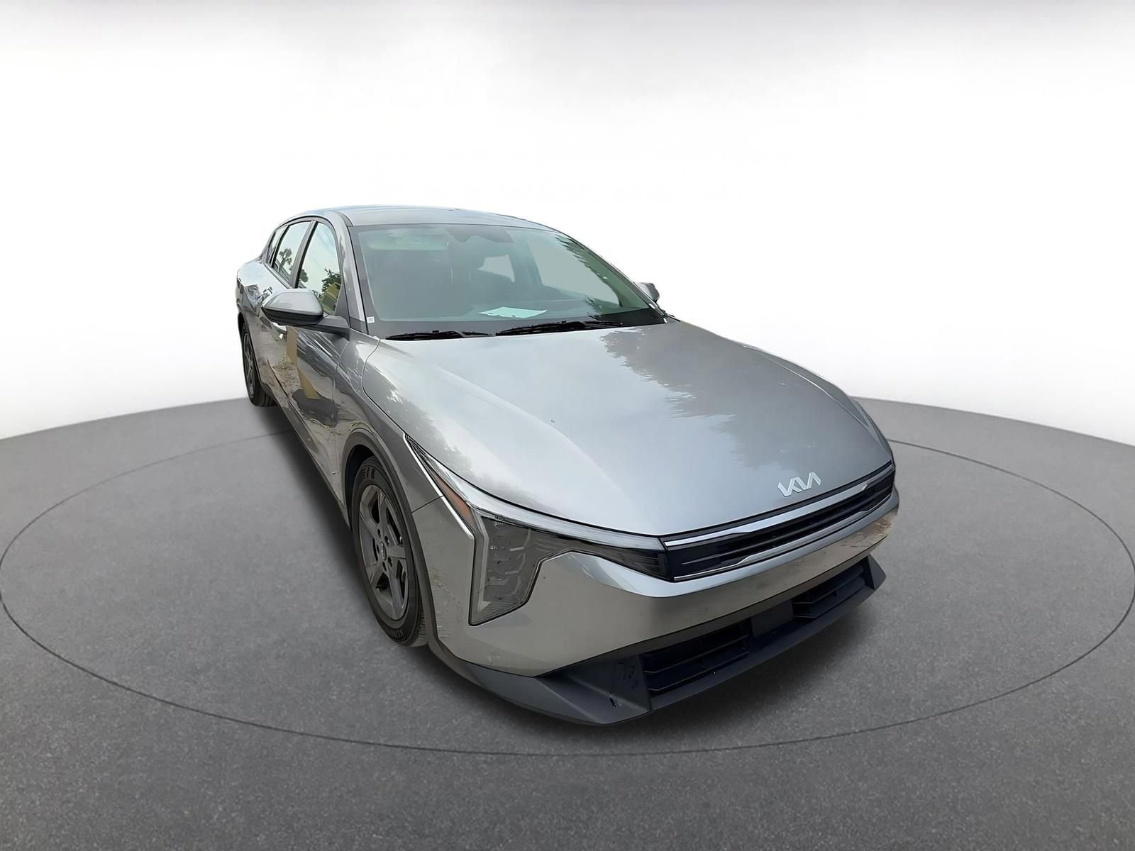 Thumbnail: 2025 Kia K4 - 1