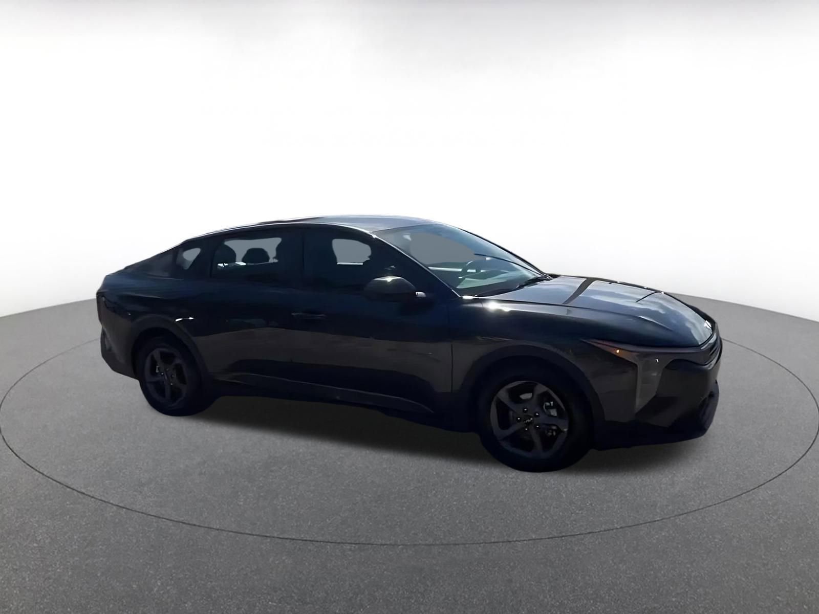 Thumbnail: 2025 Kia K4 - 2