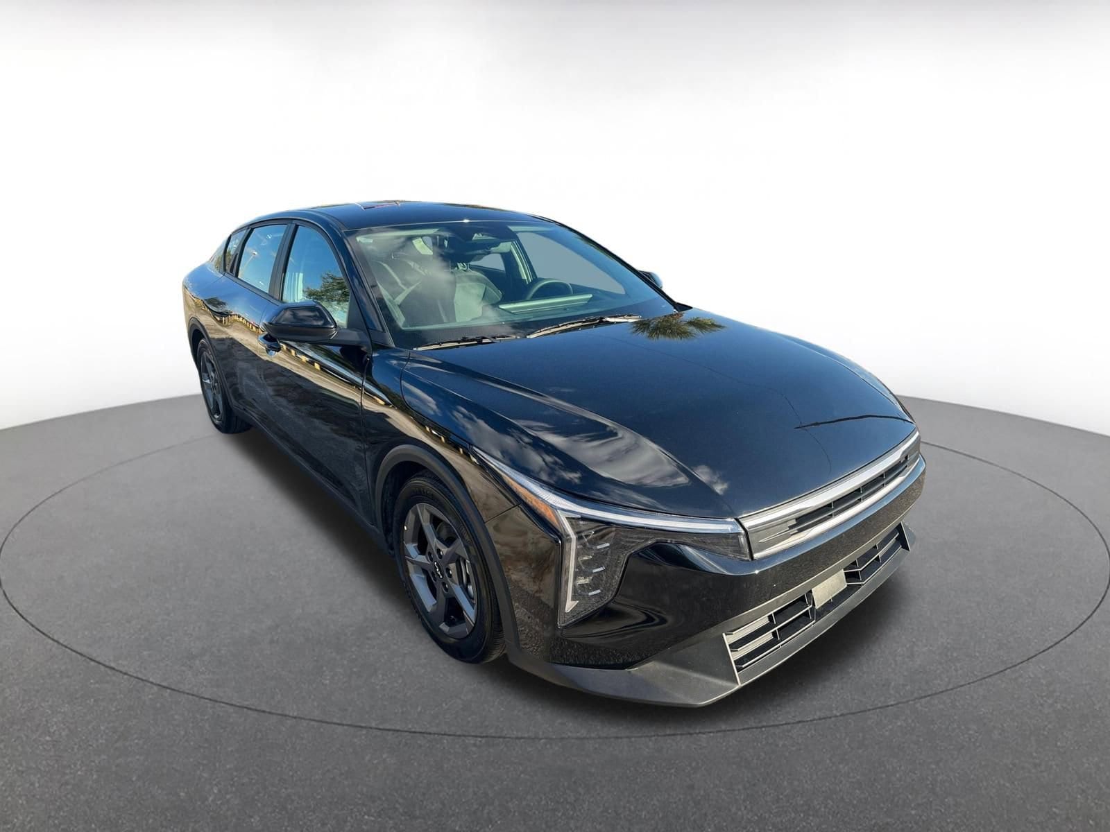 Thumbnail: 2025 Kia K4 - 1