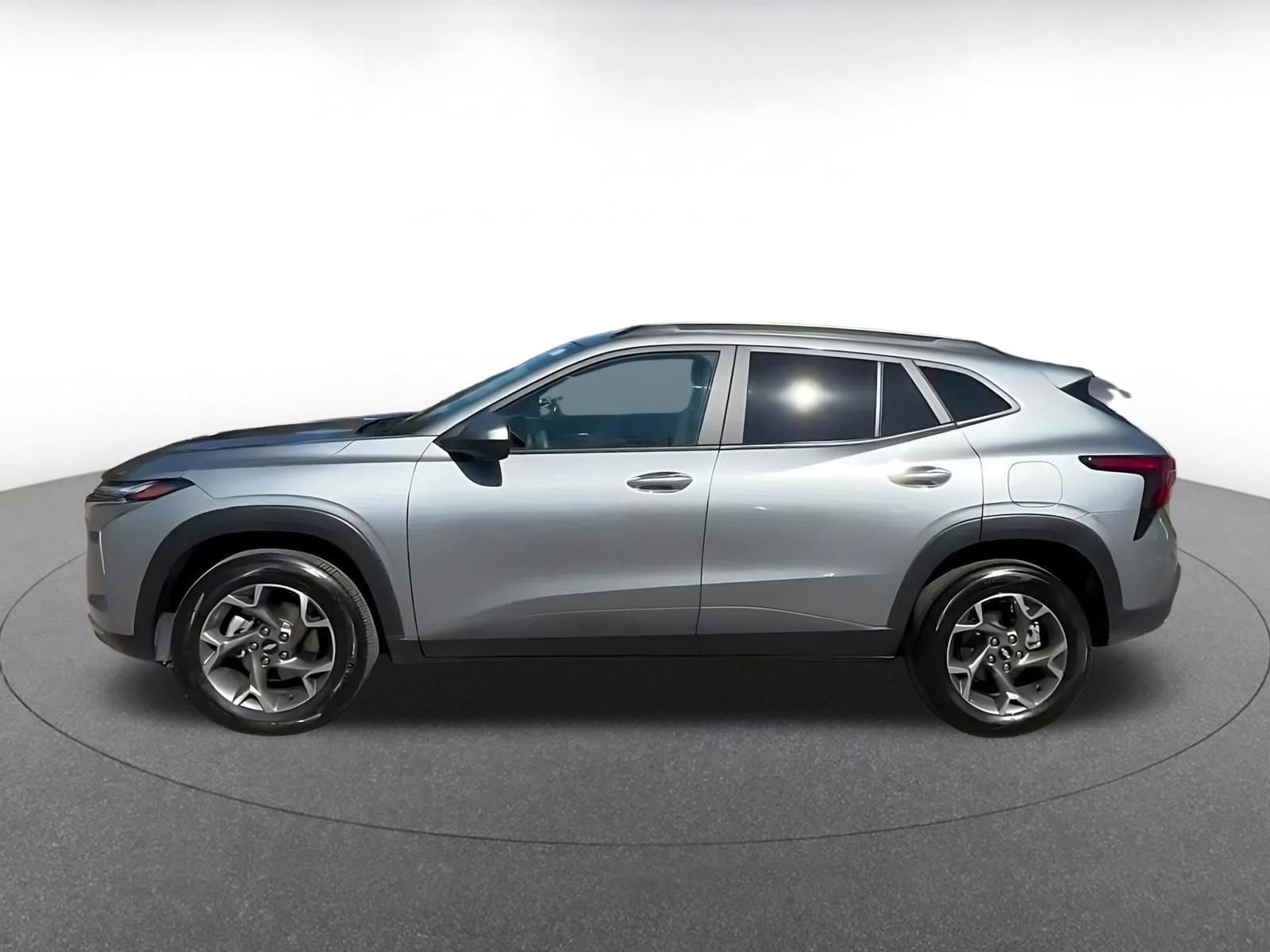 Thumbnail: 2025 Chevrolet Trax - 9