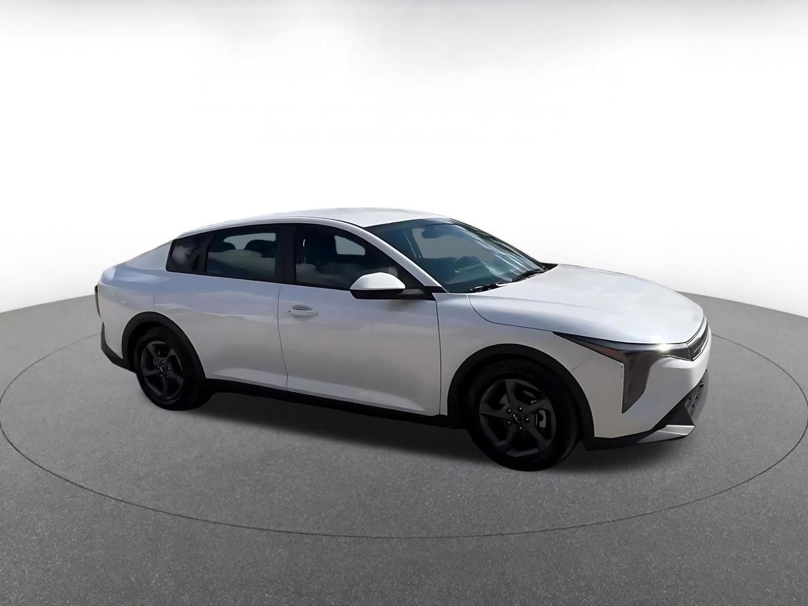 Thumbnail: 2025 Kia K4 - 4