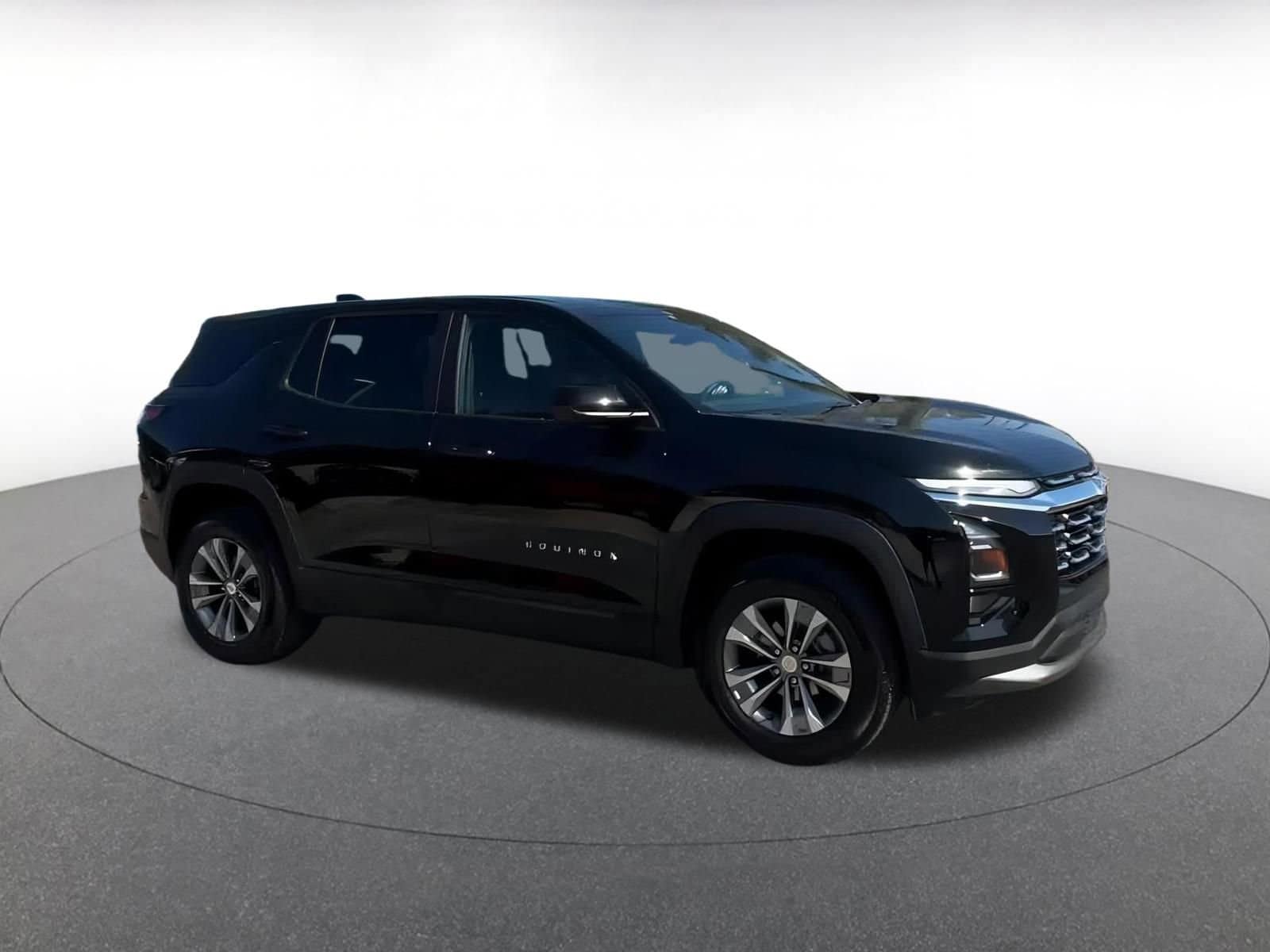 Thumbnail: 2025 Chevrolet Equinox - 2