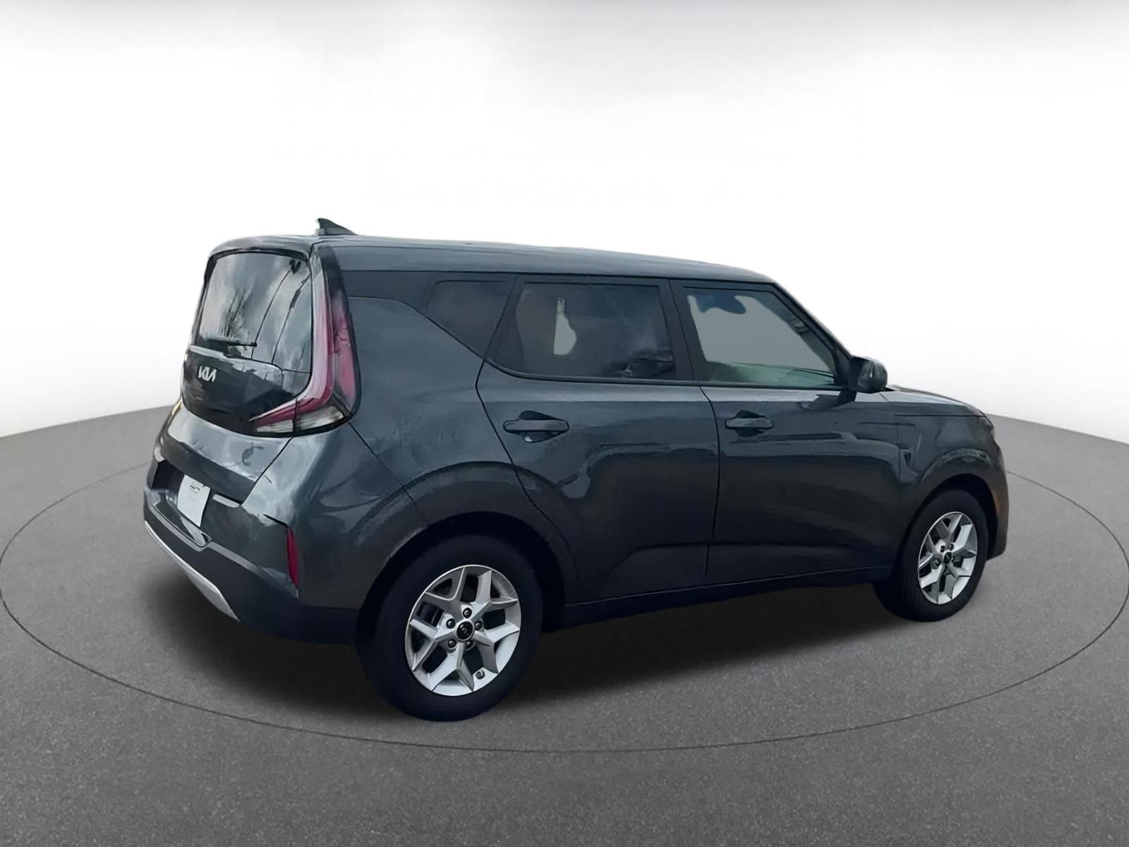 2024 Kia Soul LX 15