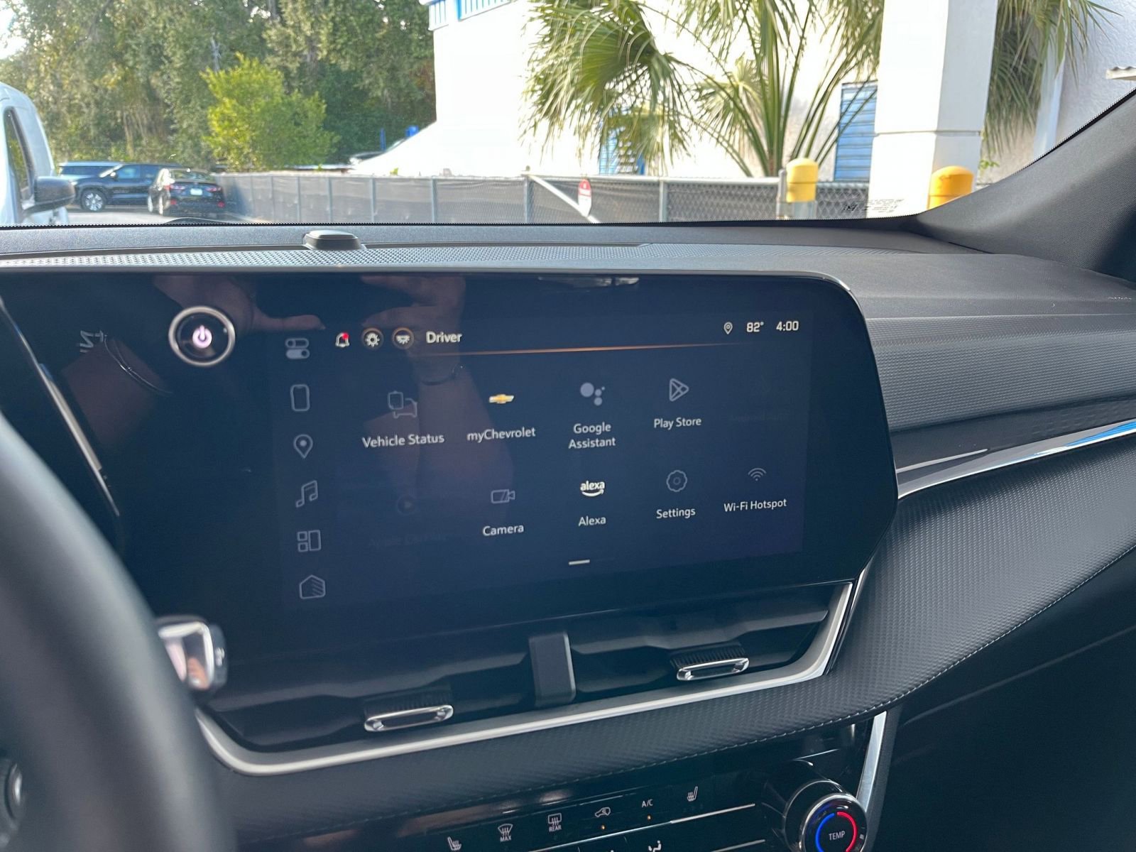 Thumbnail: 2025 Chevrolet Equinox - 21