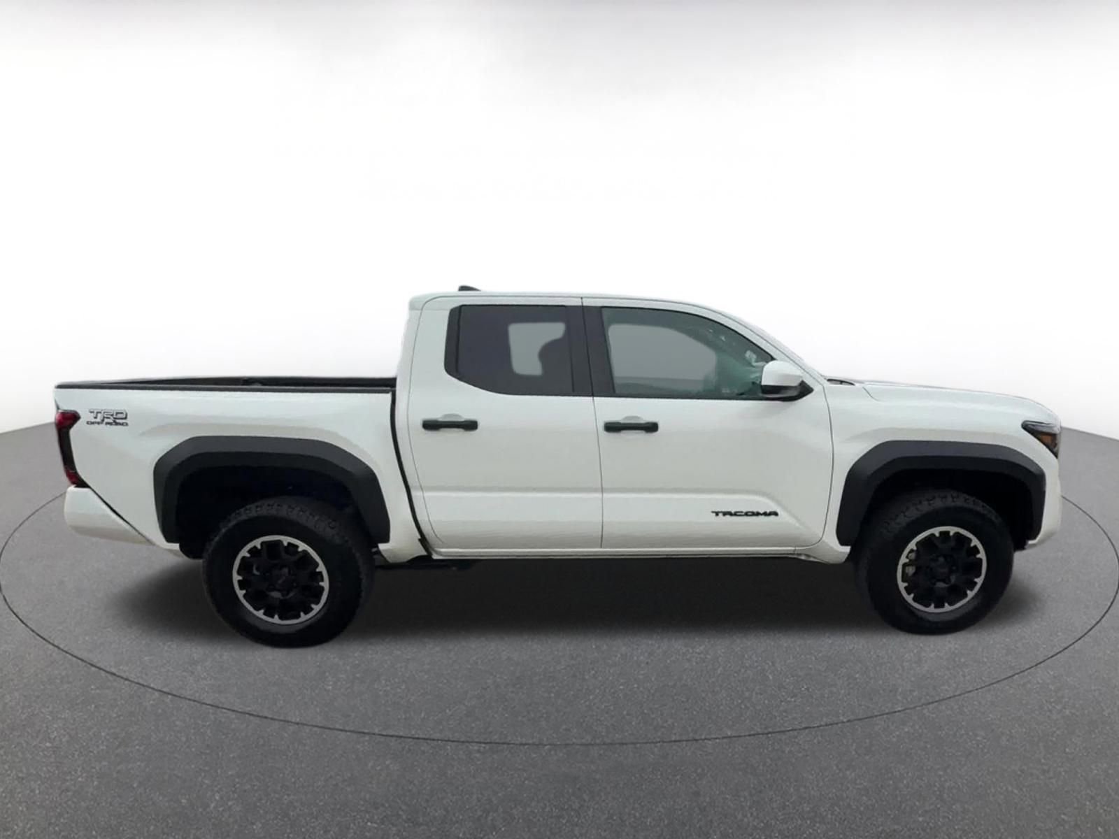 Thumbnail: 2024 Toyota Tacoma - 16