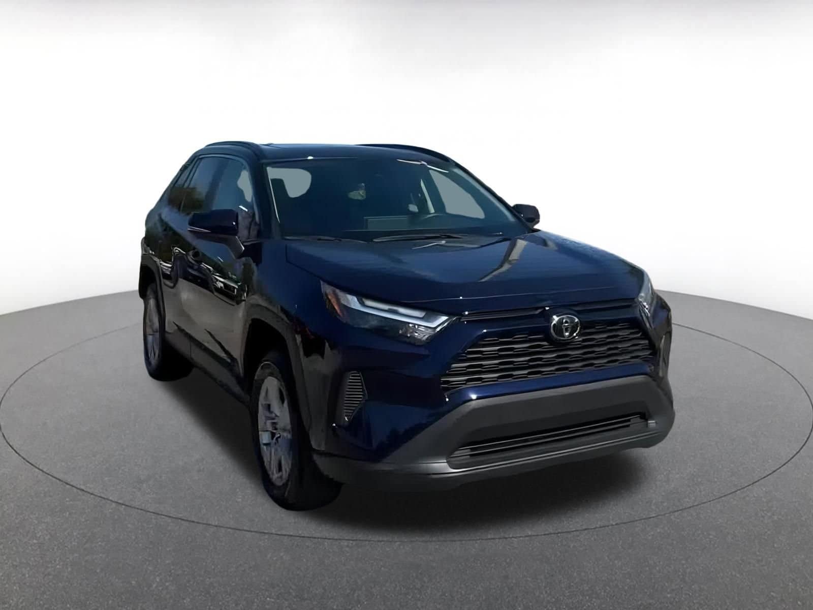 Thumbnail: 2025 Toyota RAV4 - 3