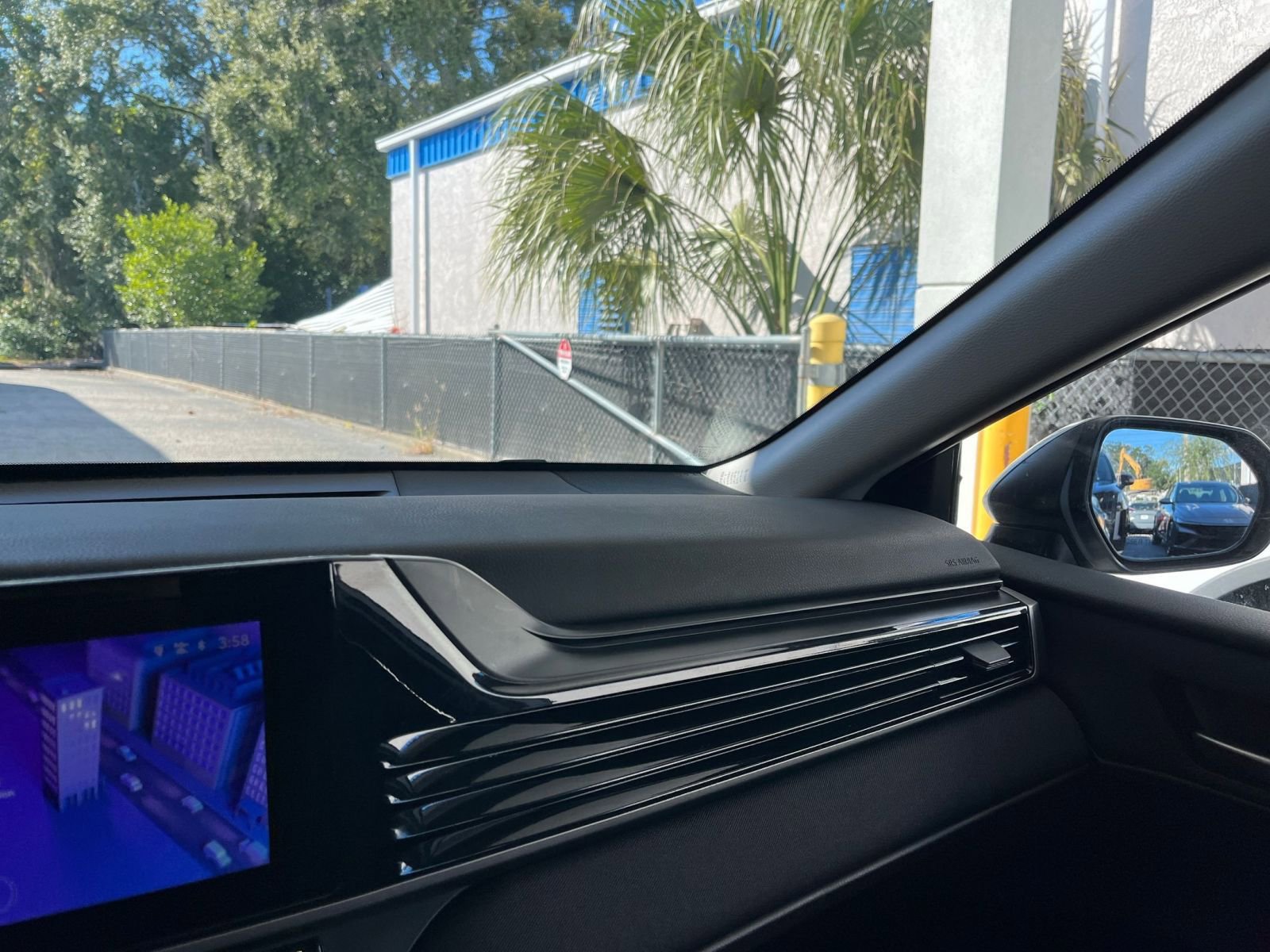 Thumbnail: 2025 Toyota Camry - 35