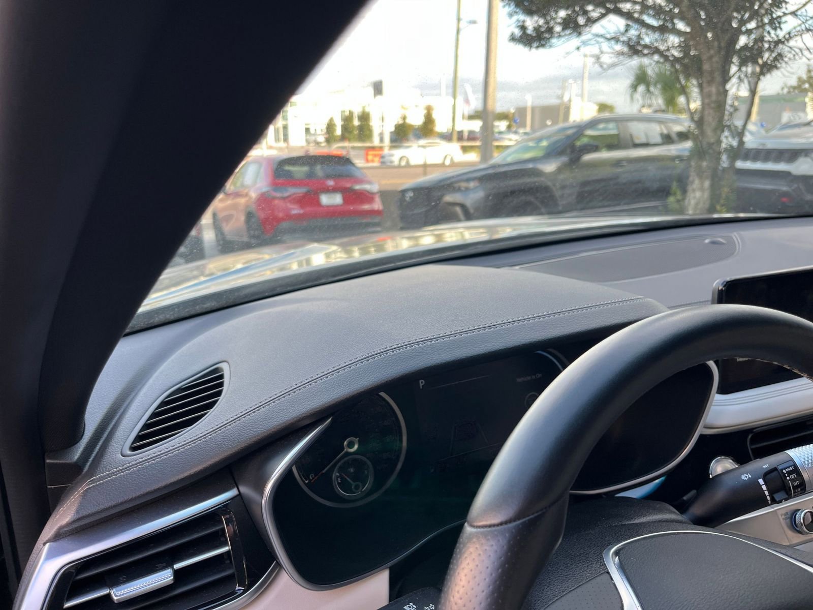 Thumbnail: 2025 Genesis G70 - 34