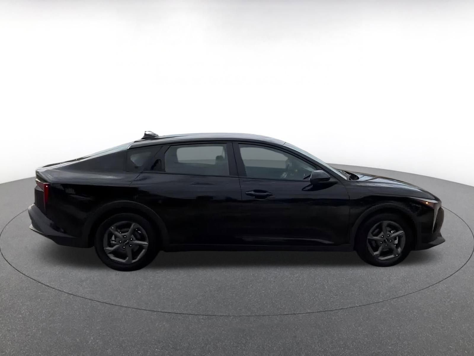 Thumbnail: 2025 Kia K4 - 15