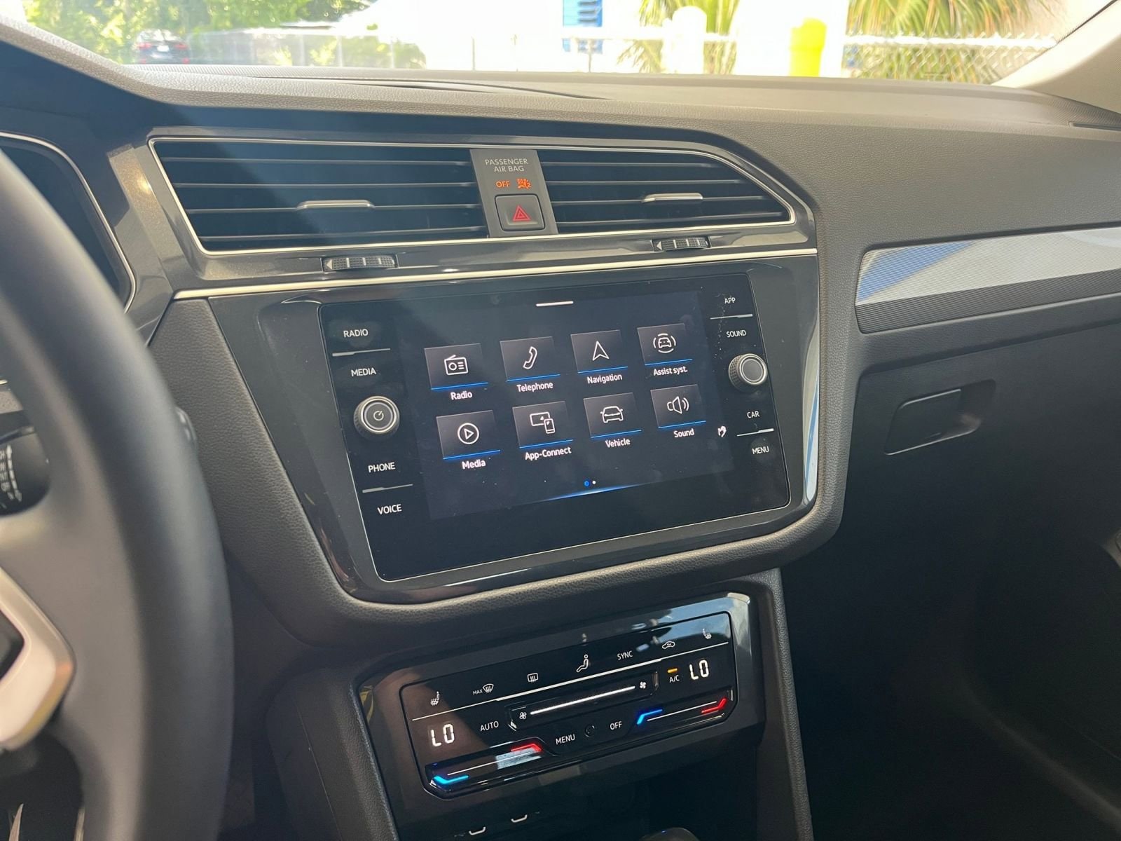 2024 Volkswagen Tiguan 2.0T 21