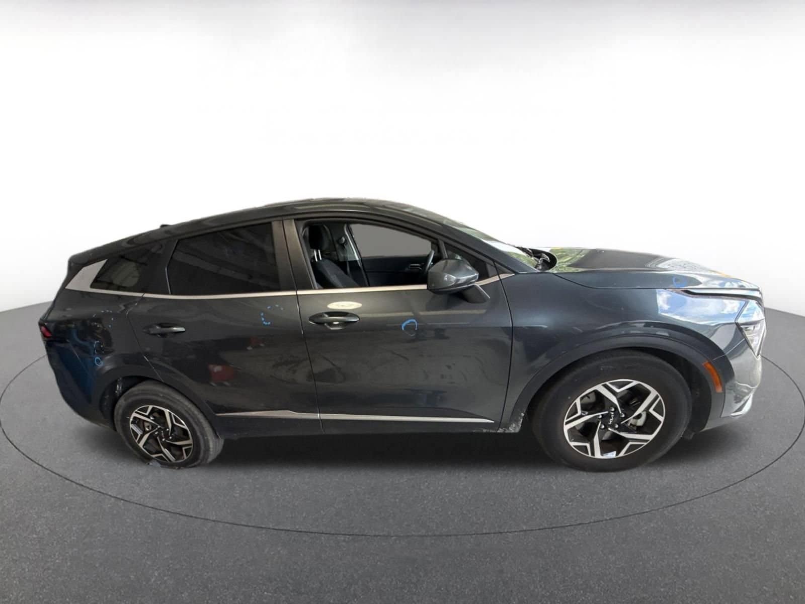 Thumbnail: 2025 Kia Sportage - 8