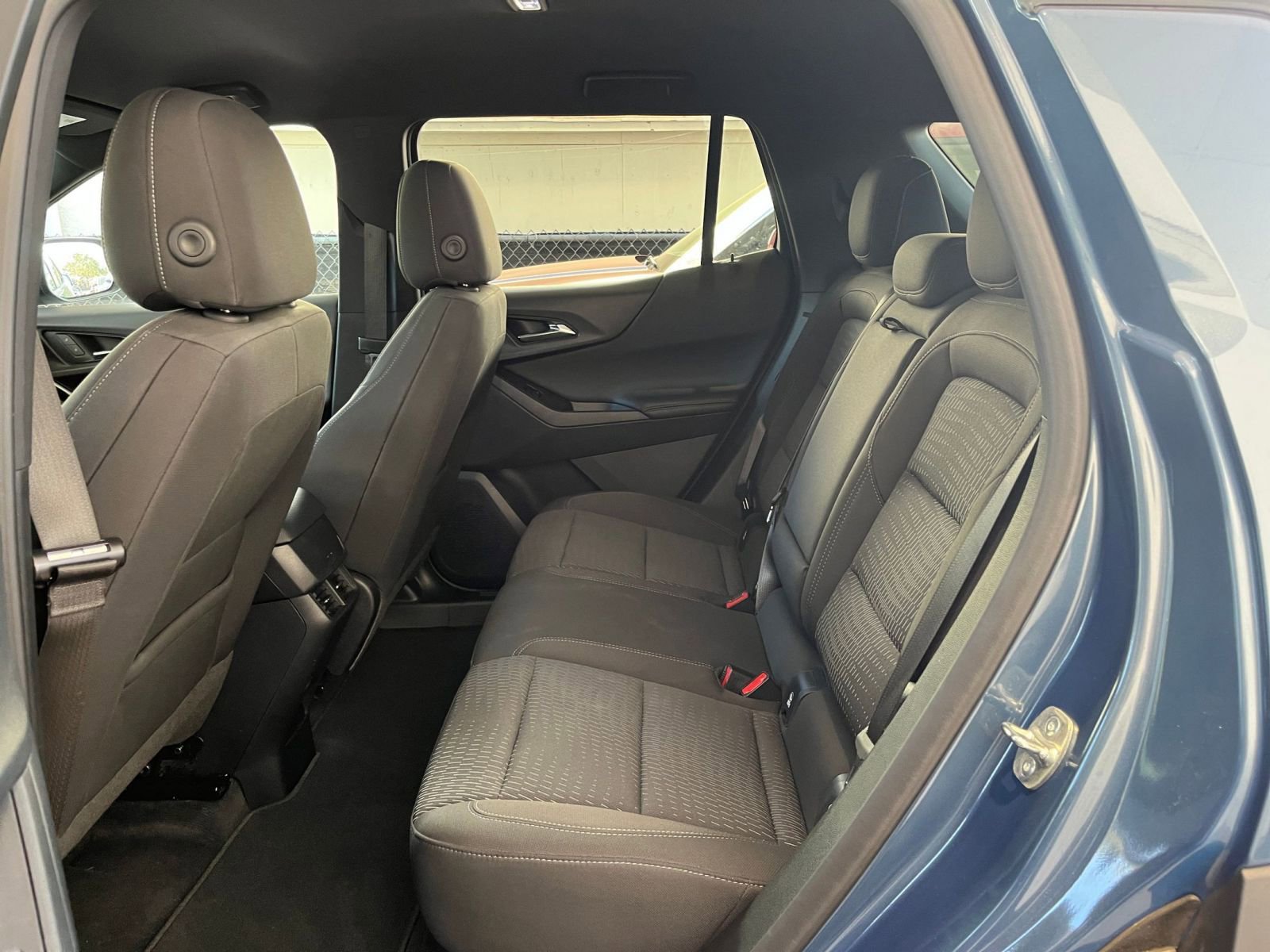 Thumbnail: 2025 Chevrolet Equinox - 25