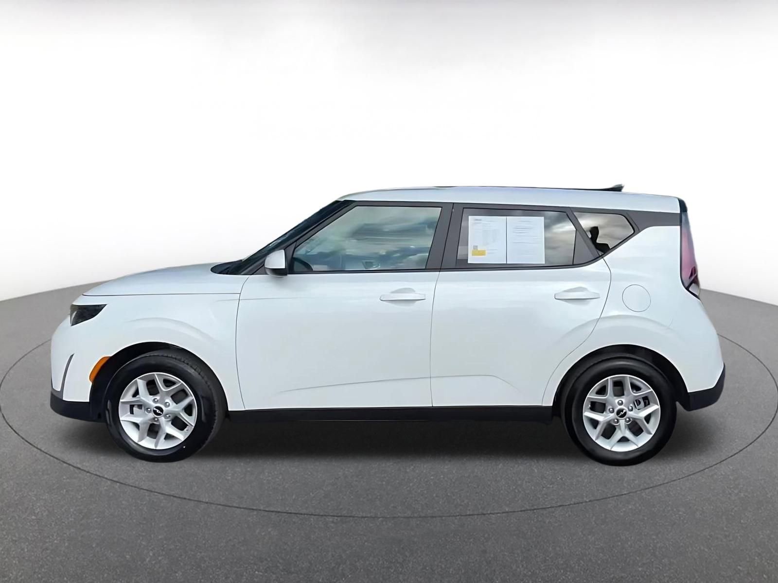 Thumbnail: 2025 Kia Soul - 9