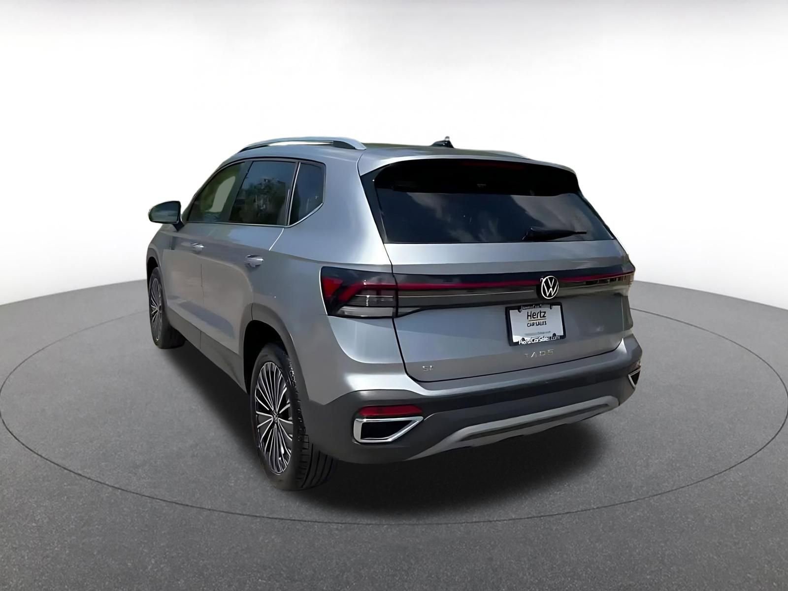 Thumbnail: 2025 Volkswagen Taos - 11