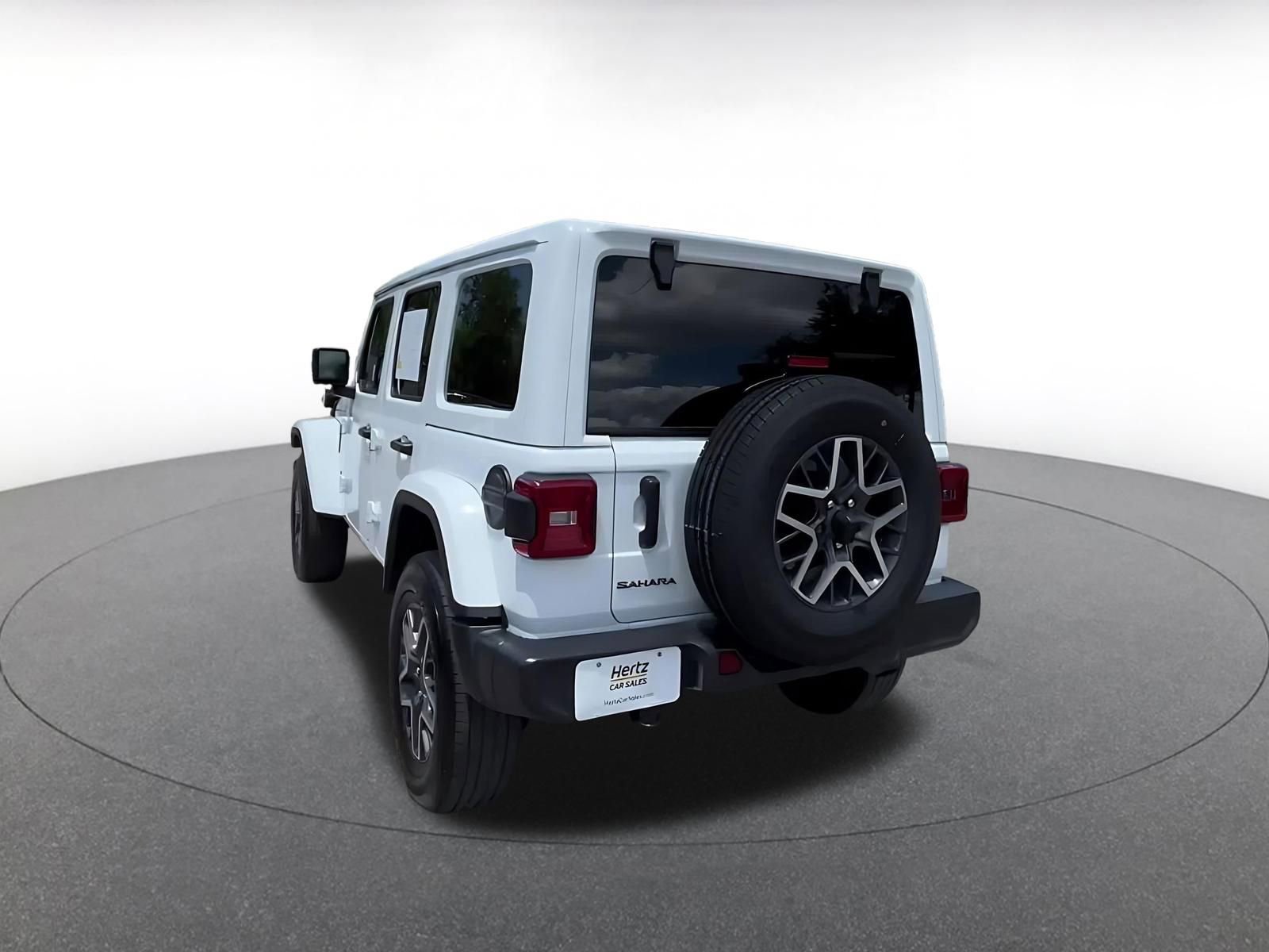 Thumbnail: 2025 Jeep Wrangler - 11