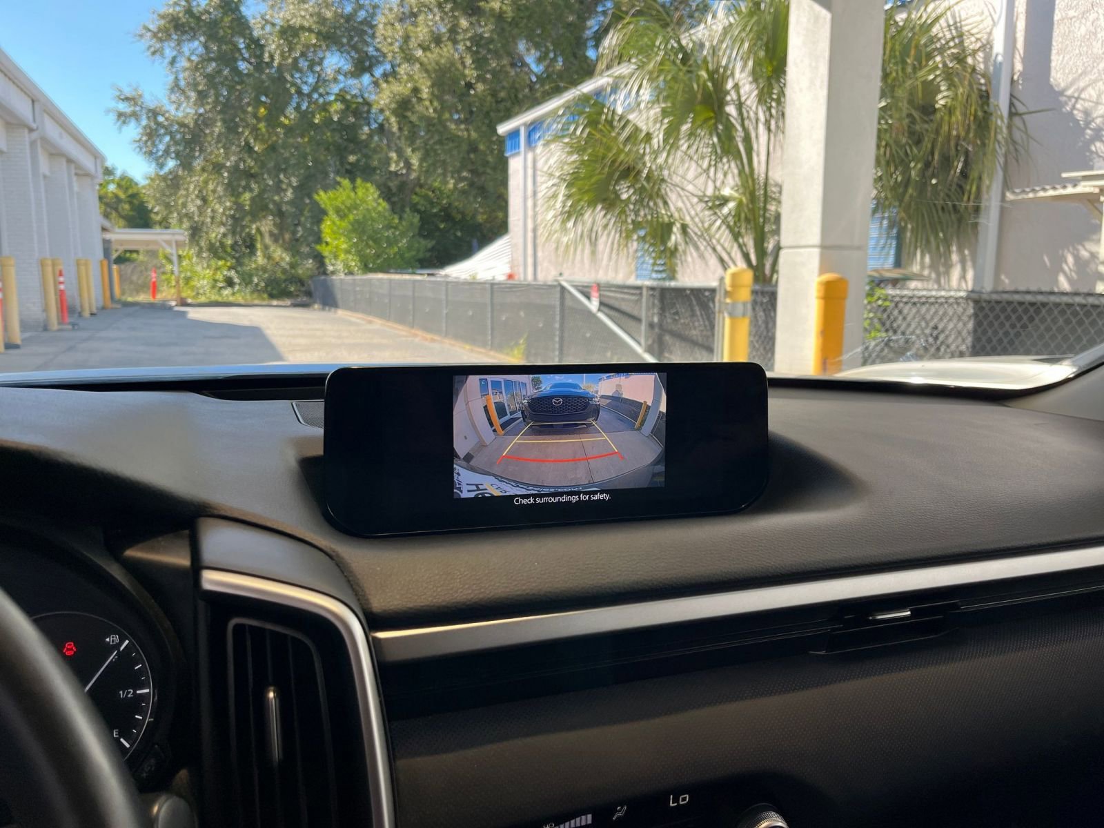 Thumbnail: 2025 Mazda CX-50 - 17